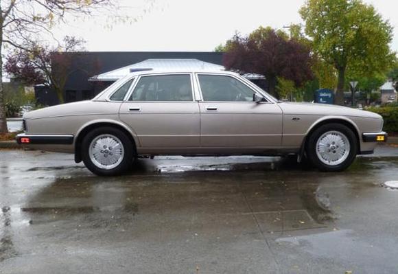 New rear suspension fitted Sept 2014