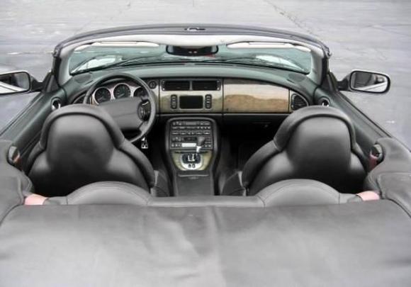 02XKR8