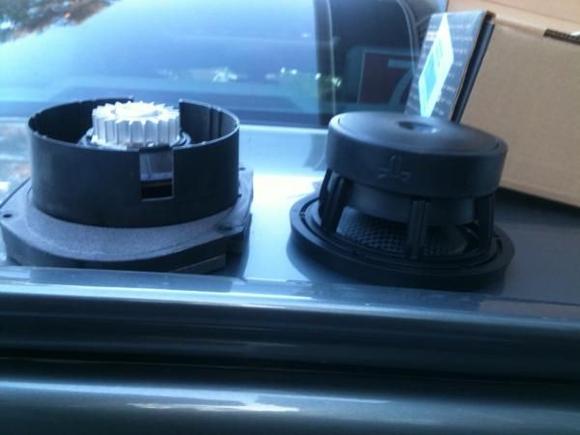 spaker comparison  - side