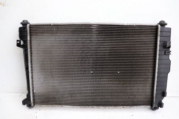 Aston Martin OE Radiator (Plastic End Tanks) 

Bumper side