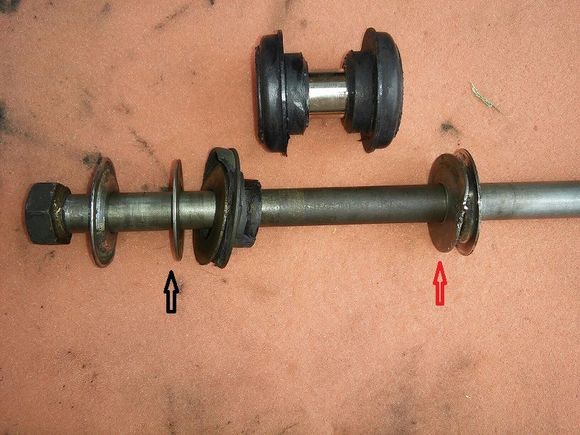 The red arrow was inside the rubber same as black arrow.