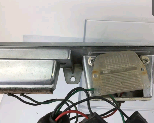 Exterior Body Parts - Jaguar XJS Trunk Trim Reverse/ Plate Lights - Used - 1975 to 1991 Jaguar XJS - Onset, MA 02558, United States