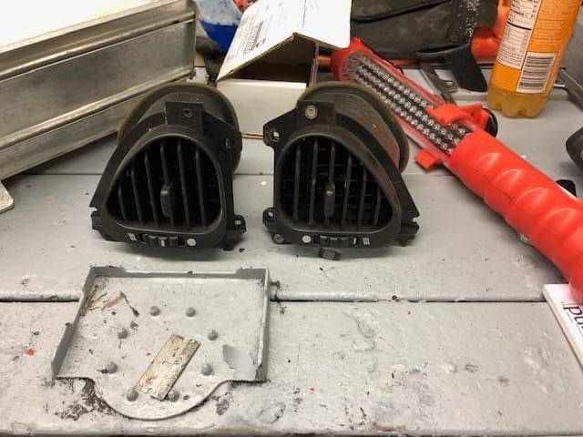 2011 Acura MDX - side vents - Interior/Upholstery - $25 - Marion, IA 52302, United States