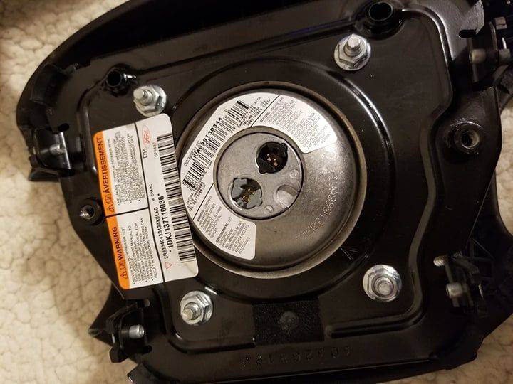 Interior/Upholstery - 2007 XJR Leather Steering Wheel - Used - Lynchburg, VA 24501, United States