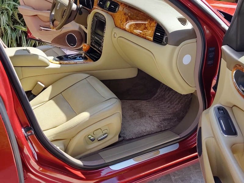 2008 Jaguar Super V8 - 2008 Jaguar Super V8 - Used - VIN SAJWA82C18TH23268 - 8 cyl - 2WD - Automatic - Sedan - Red - Fort Lauderdale, FL 33301, United States