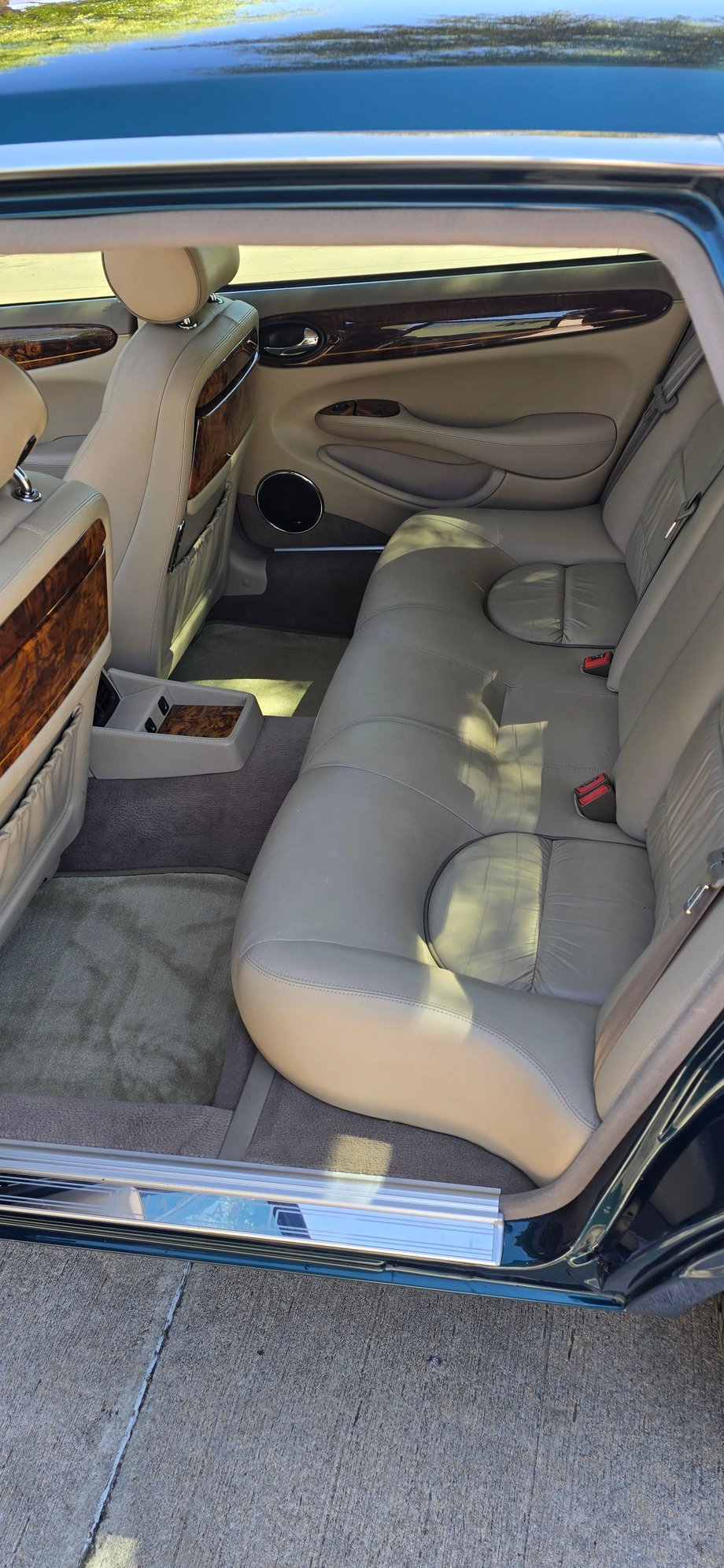 2003 Jaguar XJ8 - 2003 XJ Super8 - GORGEOUS!! - Used - VIN SAJDA25B33MF52078 - 77,834 Miles - 8 cyl - 2WD - Automatic - Sedan - Other - Allen, TX 75002, United States