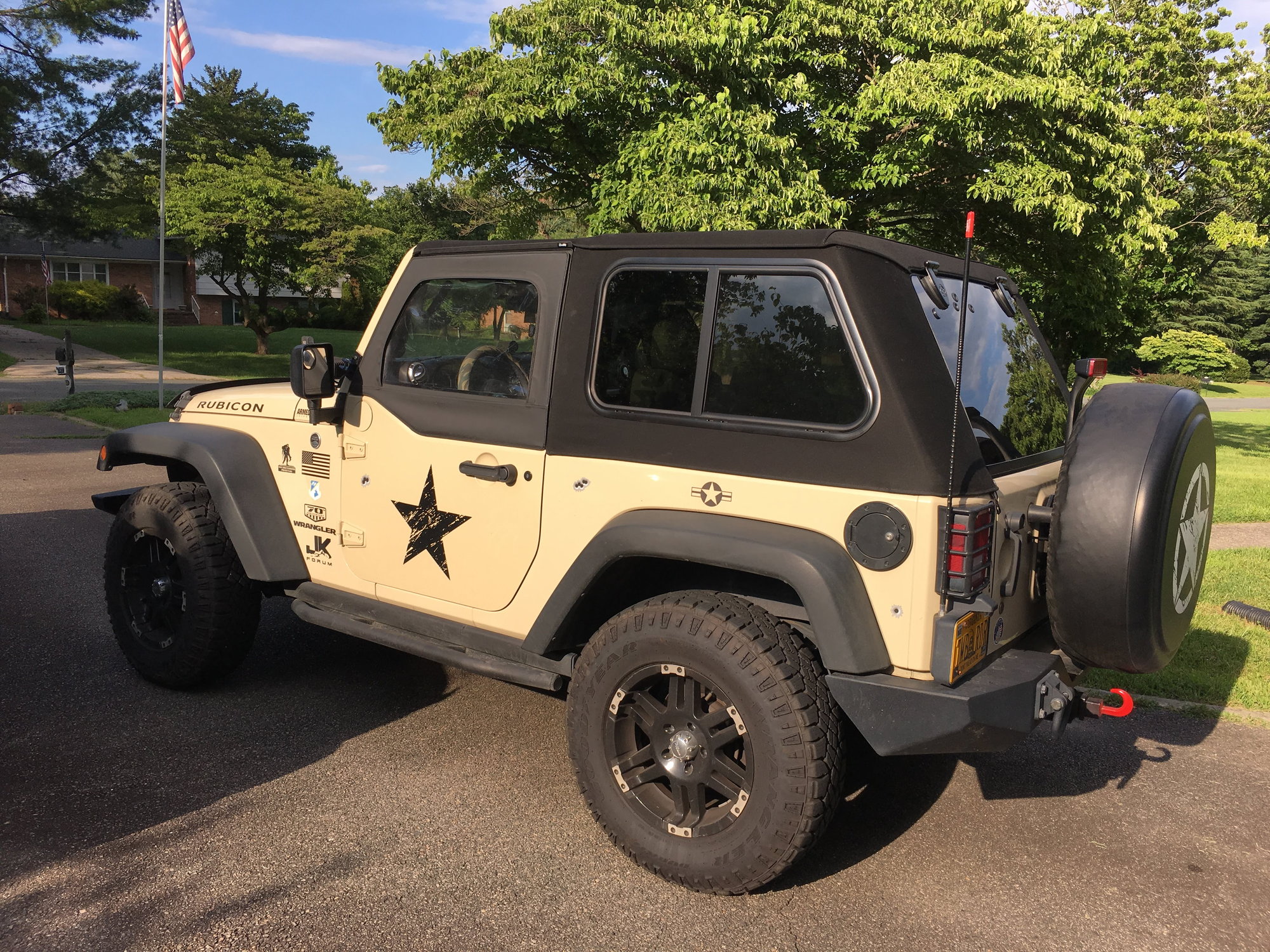 Bestop Trektop Pro - Parts Only - Sunrider & Rear Window - FREE, FREE, FREE   - The top destination for Jeep JK and JL Wrangler news,  rumors, and discussion