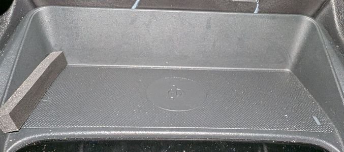 CX-50 Wireless PAD with a piece of foam attached at the opposite end of the LED status light