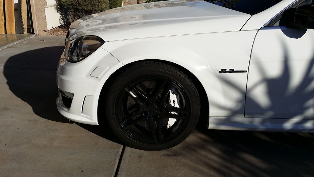 White Calipers on my White C63 Sedan Forums