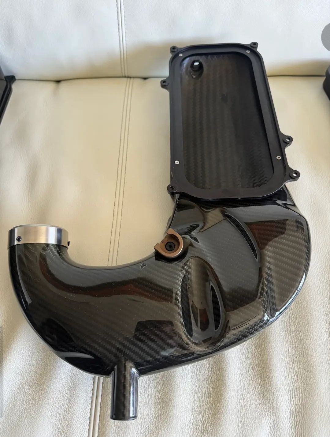 Engine - Intake/Fuel - Eventuri Carbon Fiber Intake Mercedes c63  AMG W205 M177 - Used - 2015 to 2021 Mercedes-Benz C63 AMG - Los Angeles, CA 90047, United States