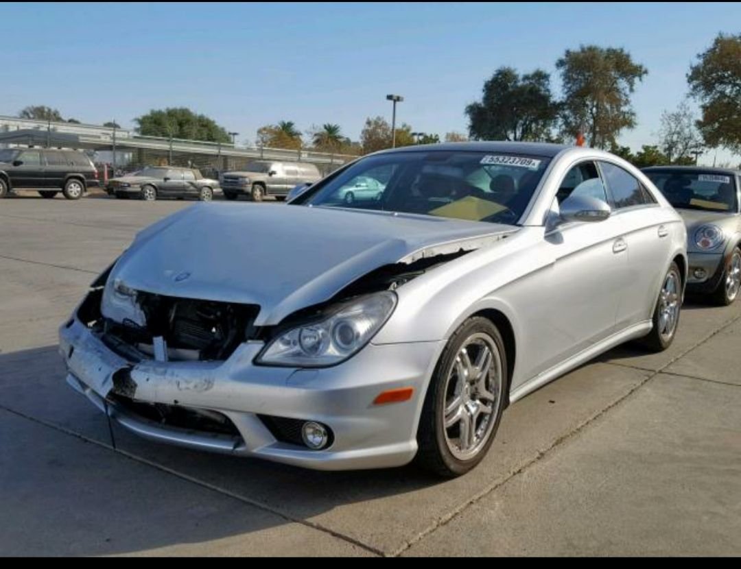 2006 Mercedes-Benz CLS500 - 2006 cls500 w219 part out - Rancho Cordova, CA 95670, United States