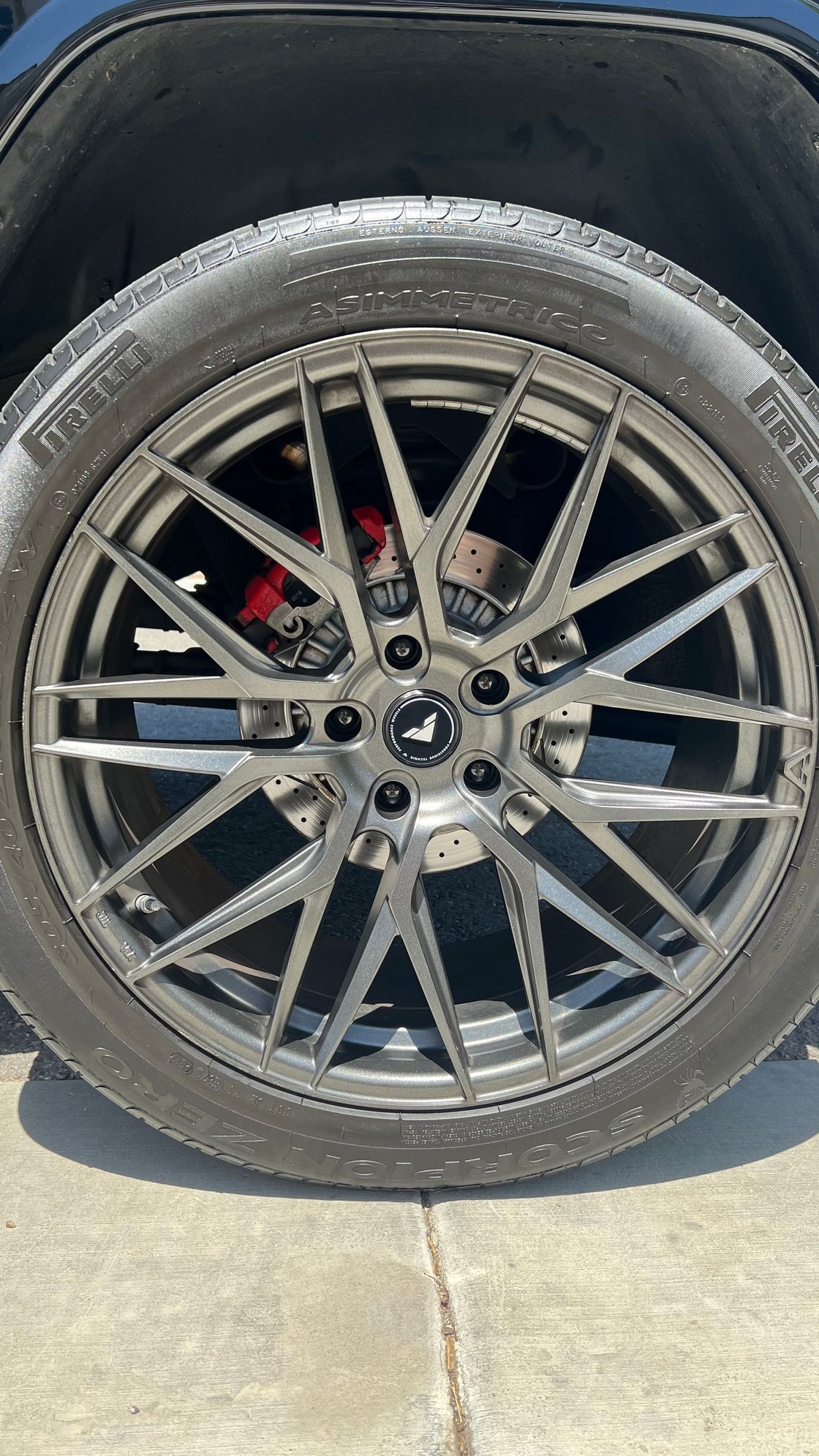 2014 Mercedes-Benz G63 AMG - 2014 Mercedes-Benz G-Wagen G63 AMG 77k miles Excellent Condition - Used - VIN WDCYC7DF6EX221340 - 8 cyl - 4WD - Automatic - SUV - Black - Santa Clarita, CA 91350, United States