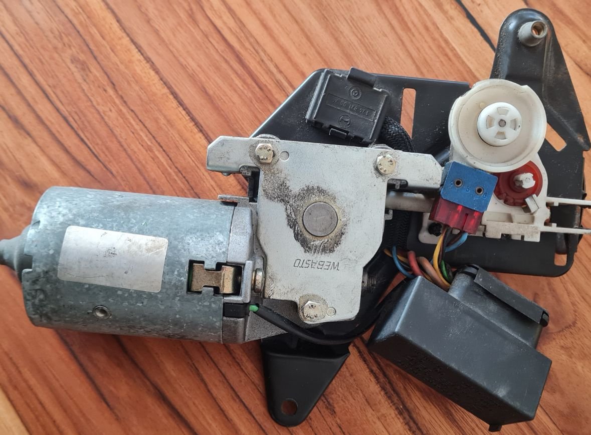 Looking for a new blue microswitch