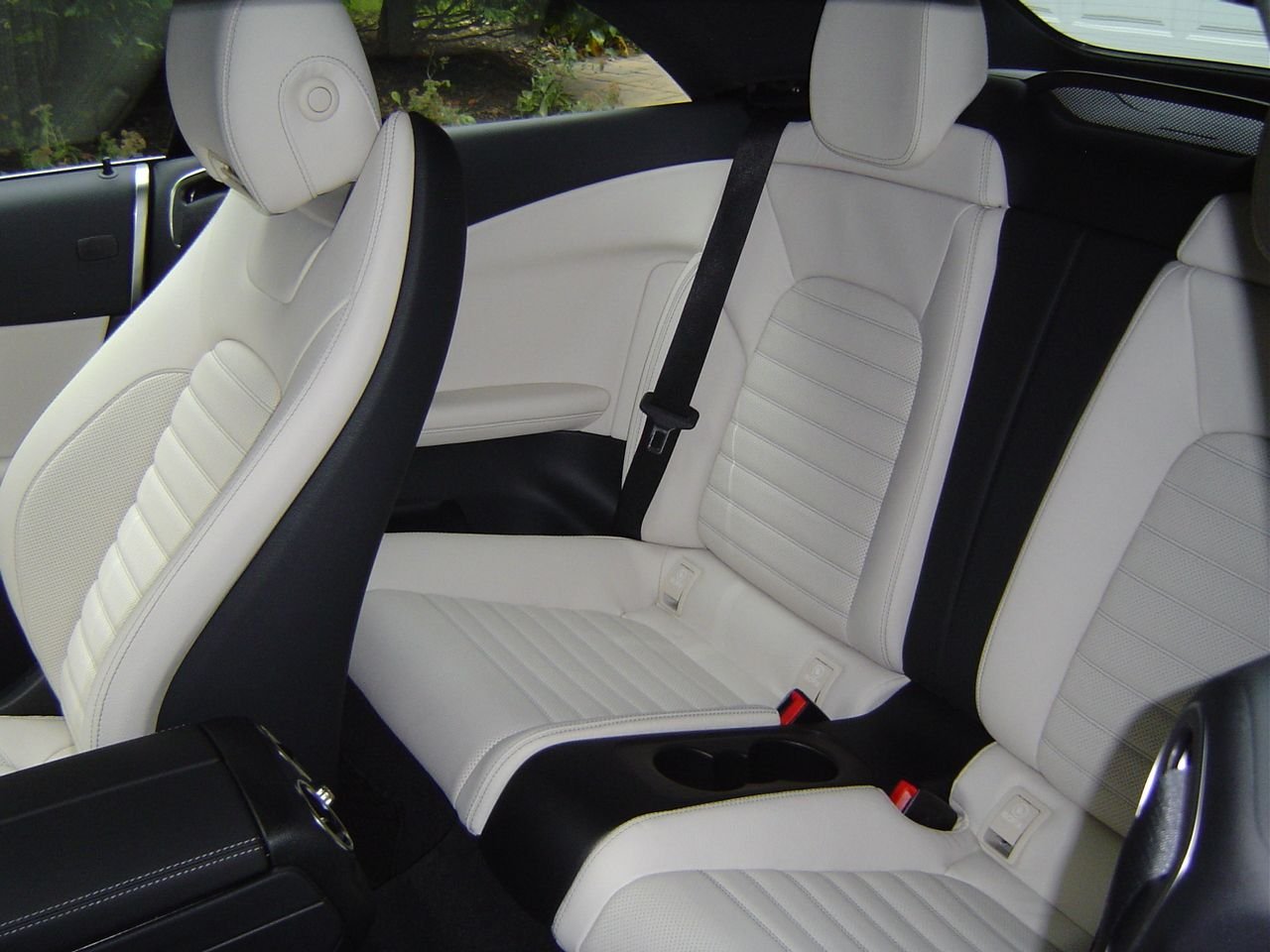 2019 Mercedes-Benz C300 - LEASE TAKE OVER - 2019 MB C300 4MATIC Convertible - Used - VIN WDDWK8EB4KF905702 - 4,200 Miles - 4 cyl - AWD - Automatic - Convertible - Gray - Huntington, NY 11743, United States