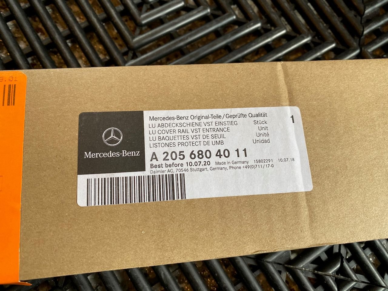 Miscellaneous - Mercedes AMG Door Illuminated Door Sill Panels Front Set Formula 1 A2056804011 - New - Olathe, KS 66062, United States
