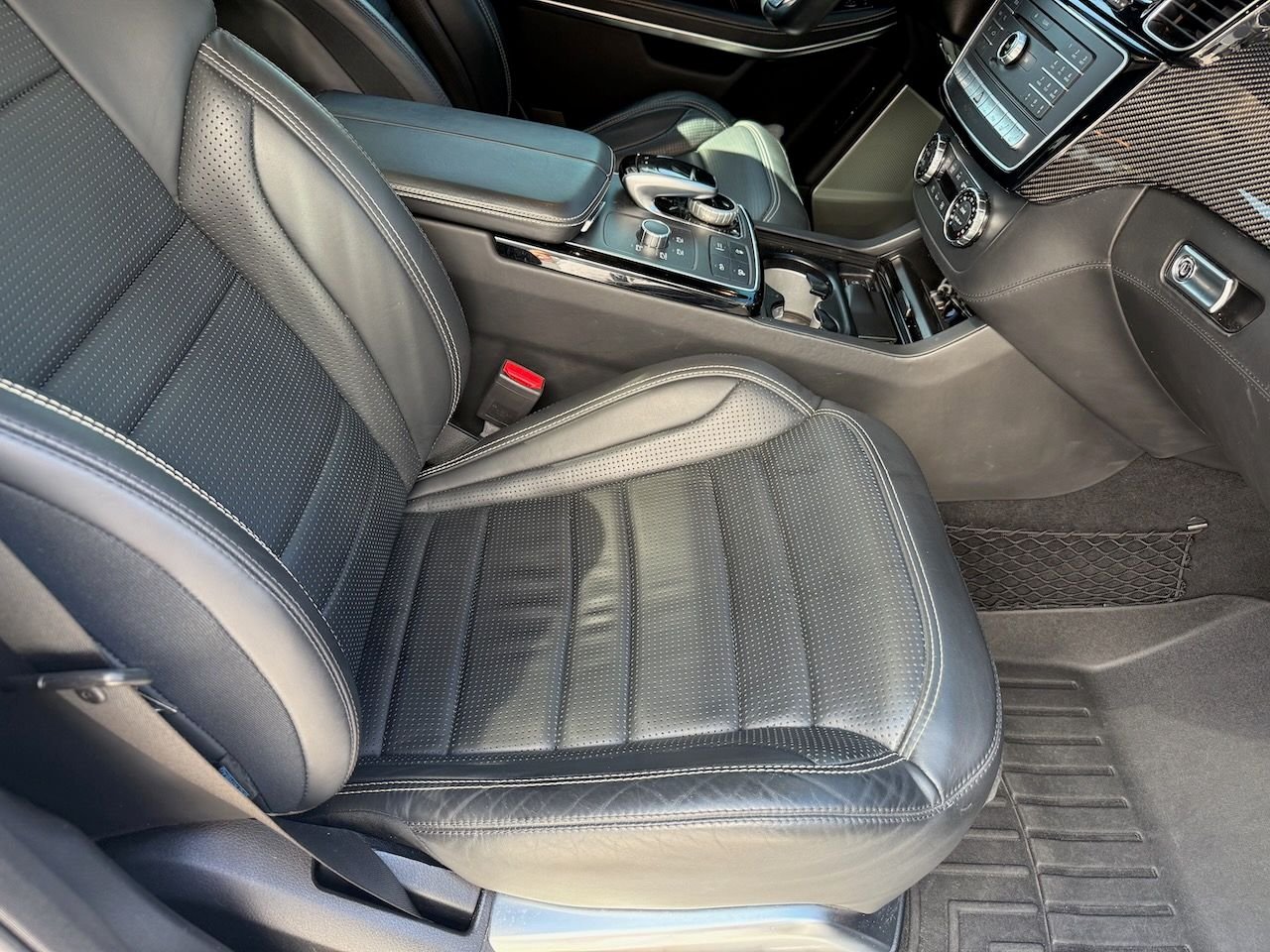 2017 Mercedes-Benz GLS63 AMG - 2017 GLS 63 AMG Well Maintained High-end Spec - Used - VIN 4JGDF7FE5HA956927 - 62,000 Miles - 8 cyl - AWD - Automatic - SUV - Black - Orlando, FL 32806, United States