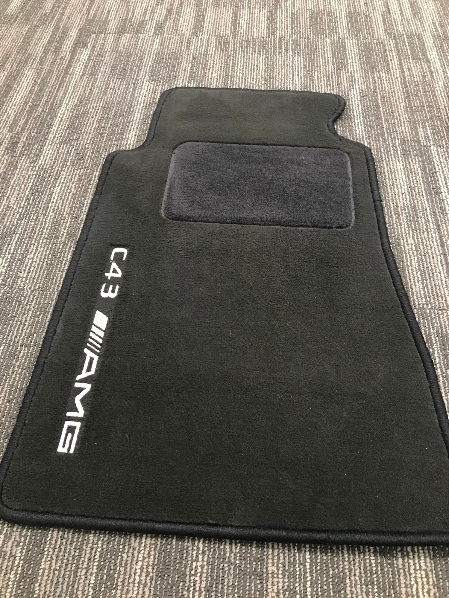 1998 Mercedes-Benz C43 AMG - OEM Mercedes Benz AMG C43 Black Fabric Floor Mats - Gently Used NLA - Accessories - $250 - Miami, FL 33137, United States