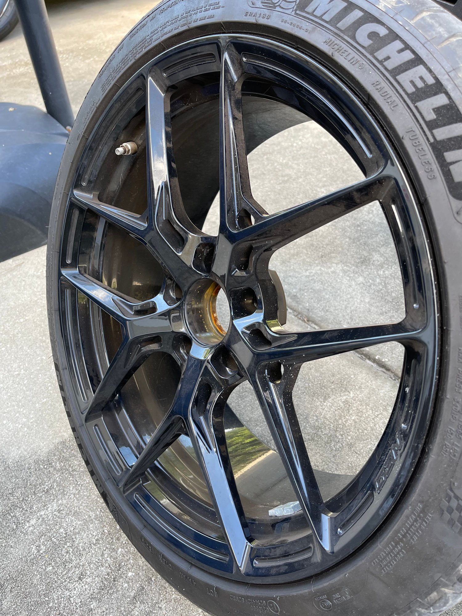 Wheels and Tires/Axles - Used MRR Fully Forged Wheels for C class MB - Used - 2016 to 2021 Mercedes-Benz C300 - 2016 Mercedes-Benz C450 AMG - 2017 to 2021 Mercedes-Benz C43 AMG - Tampa, FL 33544, United States
