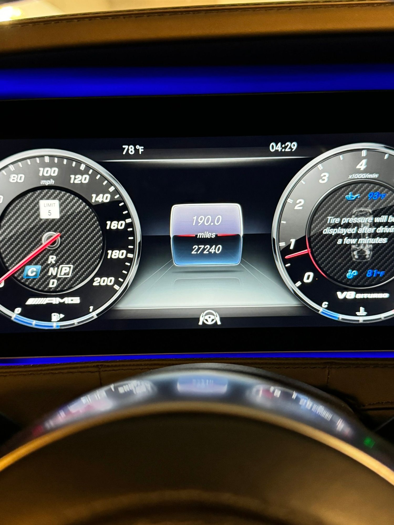 2019 Mercedes-Benz S63 AMG - RARE 2019 S63 AMG 4MATIC- 27K Miles- Disegno, Carbon Fiber - Used - VIN WDDUG8JB3KA478878 - 27,250 Miles - 8 cyl - AWD - Automatic - Sedan - Silver - New Orleans, LA 70118, United States