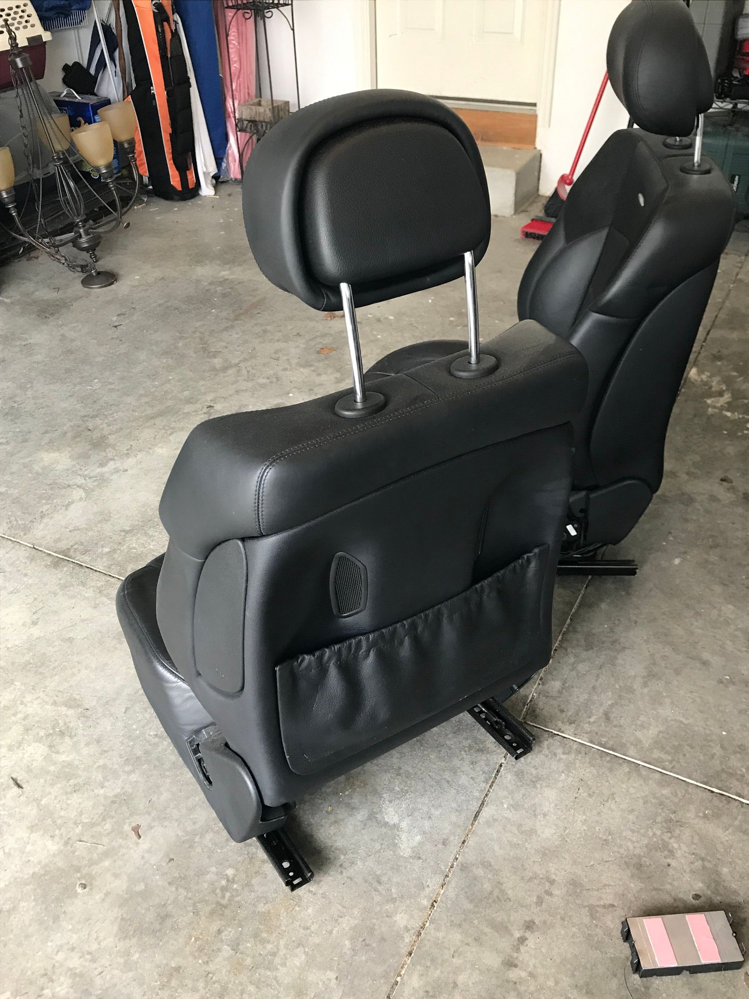 Interior/Upholstery - Mercedes AMG E63 Front Seats Set Black Suede 07 08 09 - Used - 2007 to 2009 Mercedes-Benz E63 AMG - Cincinnati, OH 45211, United States