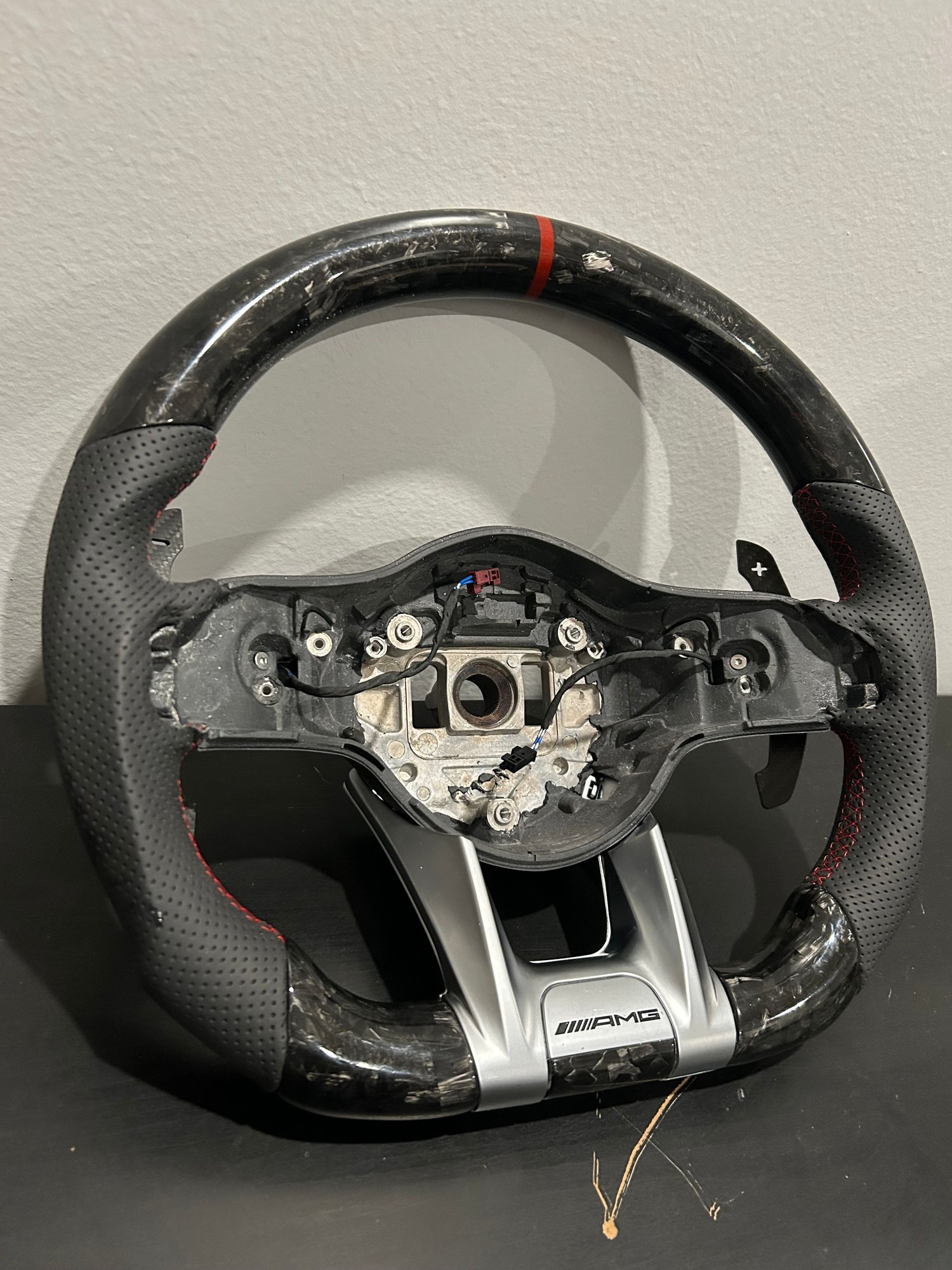 Interior/Upholstery - Forged carbon 2020 steering wheel - Used - 2020 to 2022 Mercedes-Benz All Models - Mechanic Falls, ME 04256, United States