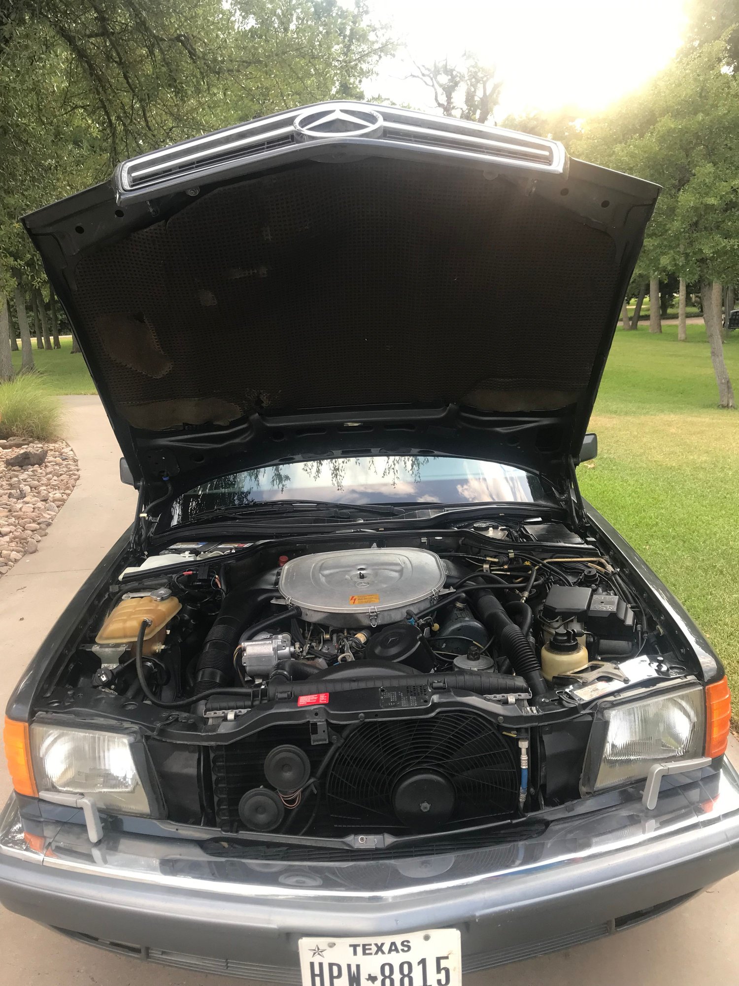 1991 Mercedes-Benz 560SEC - 1991 MB 560SEC - Used - VIN WDBCA45E2MA579884 - 66,000 Miles - 8 cyl - 2WD - Automatic - Coupe - Gray - Stephenville, TX 76401, United States