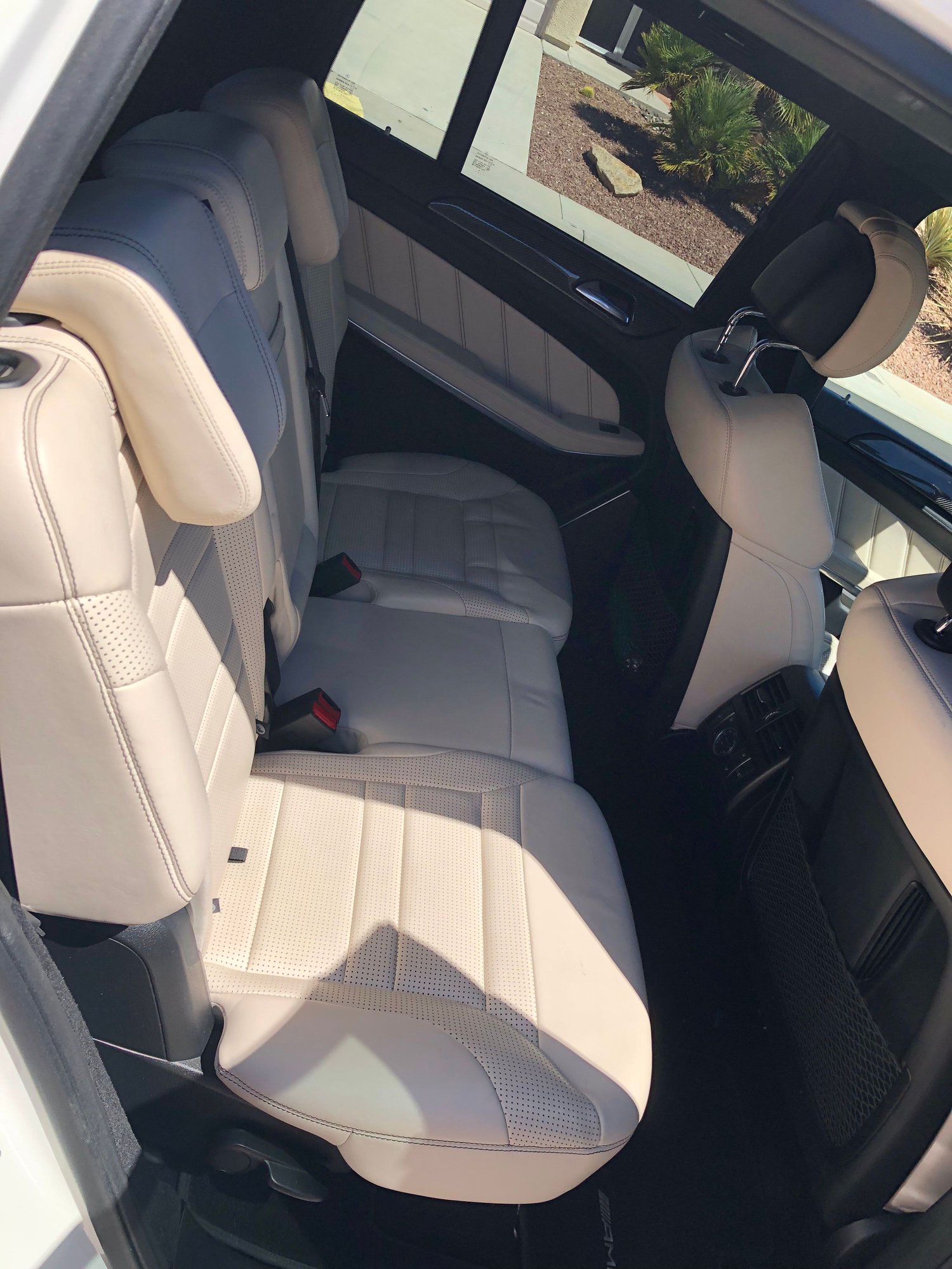 2017 Mercedes-Benz GLS63 AMG - 2017 GLS 63 AMG - 54k miles - 4 yr ext warranty - white on white - B&O sound system - Used - VIN 4JGDF7FE6HA772242 - 54,020 Miles - 8 cyl - AWD - SUV - White - North Las Vegas, NV 89031, United States