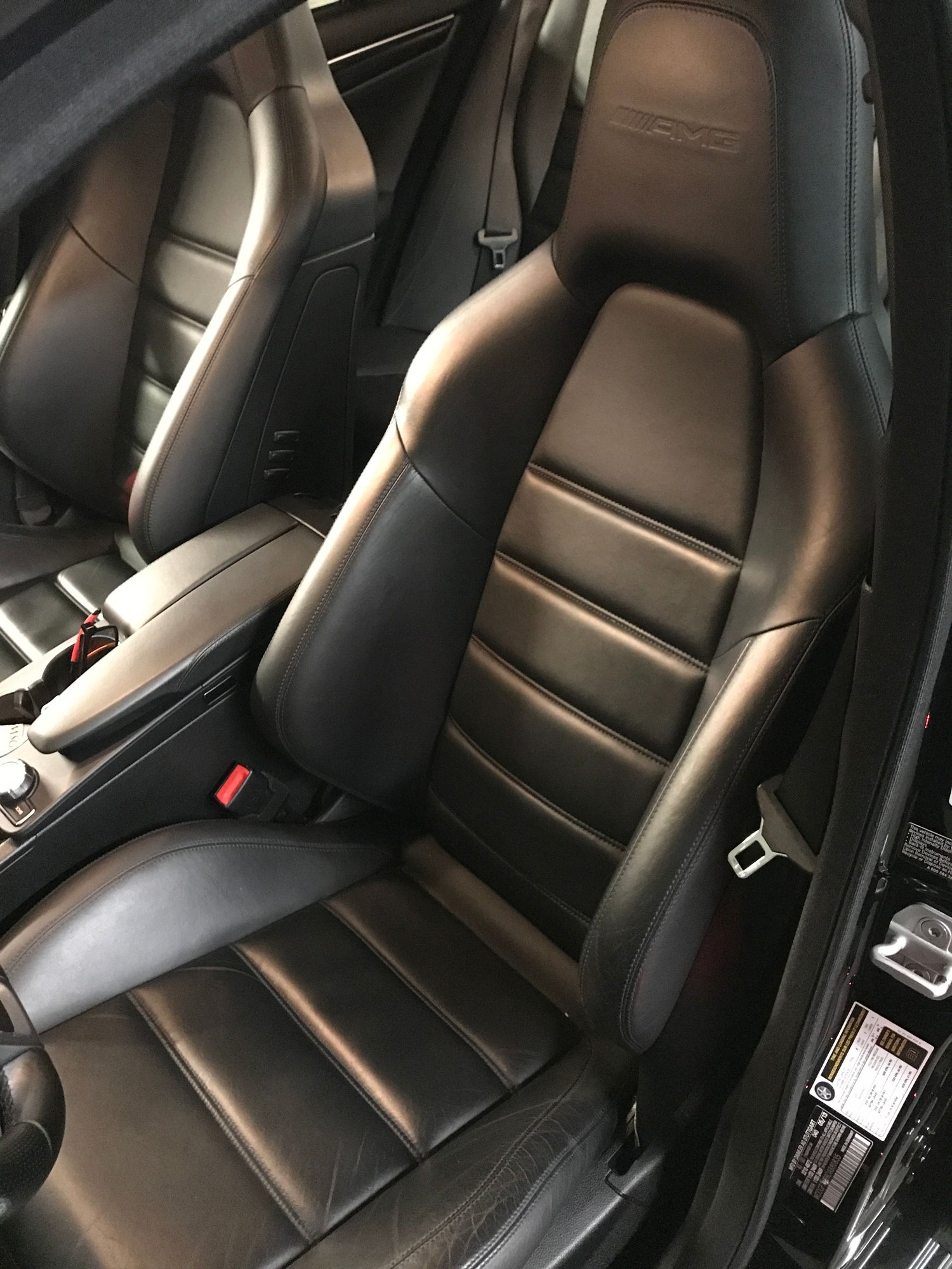 2013 Mercedes-Benz C63 AMG - 2013 C63 AMG - Used - VIN WDDGF7HB8DA880835 - 53,755 Miles - 8 cyl - 2WD - Automatic - Sedan - Black - Walnut Creek, CA 94596, United States