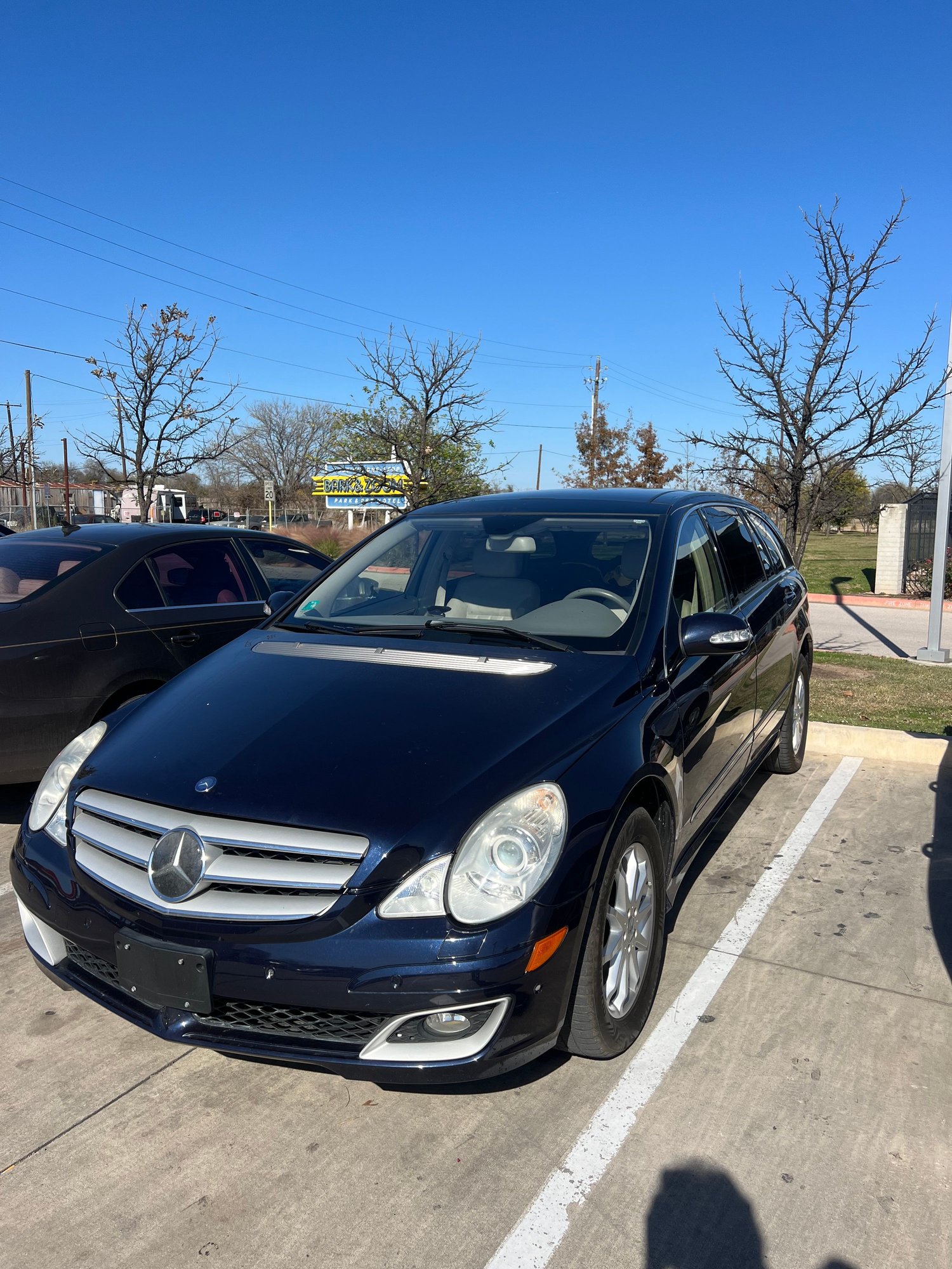 2007 Mercedes-Benz R500 - Mercedes R500 w/Distronic + New Transmission... Needs conductor plate. - Used - VIN 4JGCB75E27A054520 - 8 cyl - AWD - Automatic - Van - Blue - Austin, TX 78745, United States
