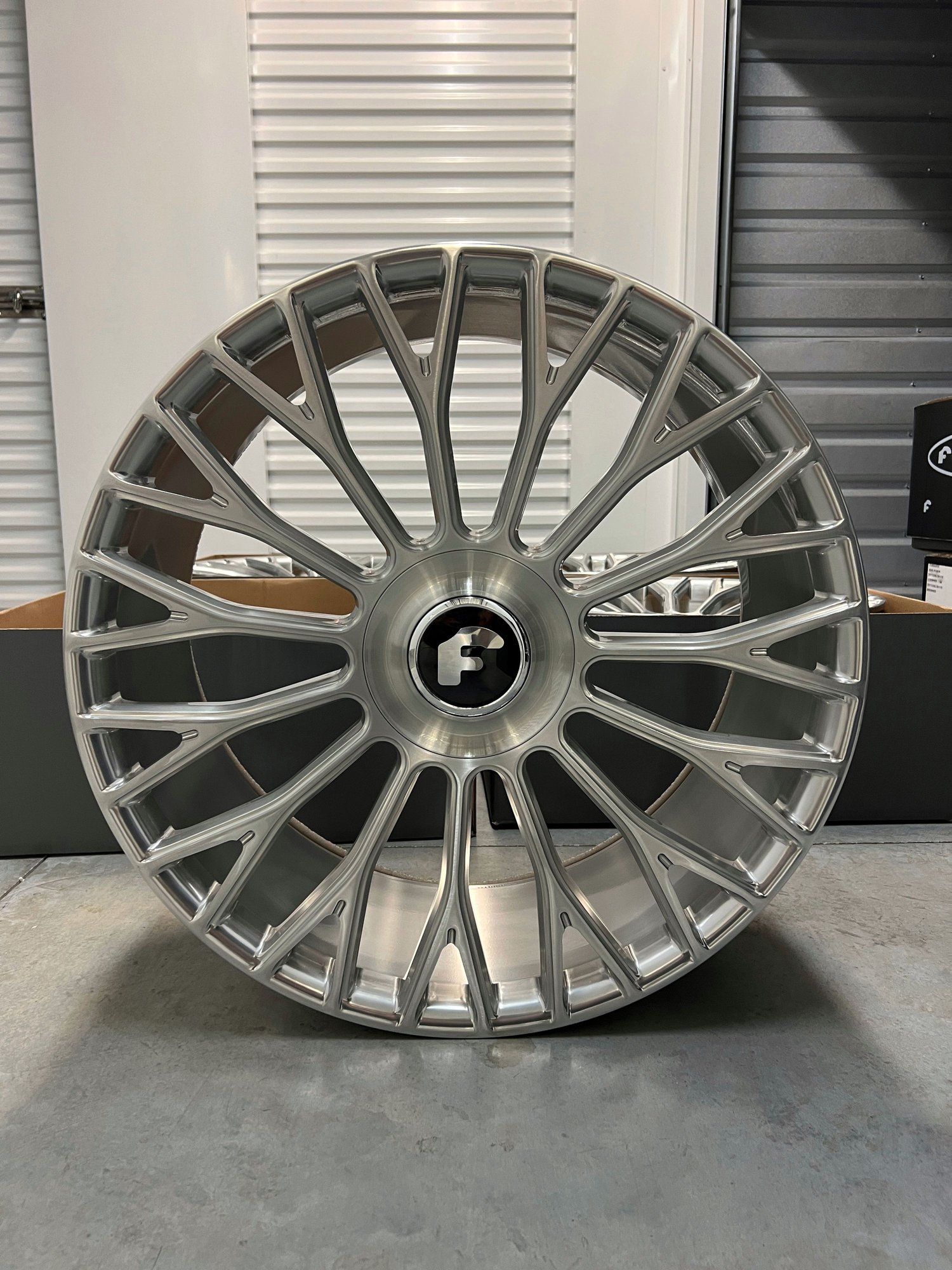 Wheels and Tires/Axles - For Sale: Brand New 24" Forgiato's for Mercedes G-Wagon (W463 & W463A) - New - 1990 to 2025 Mercedes-Benz G-Class - Miami, FL 33155, United States
