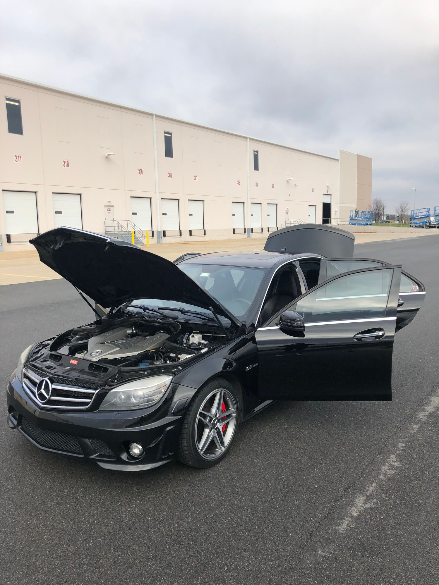 2011 Mercedes-Benz C63 AMG - 2011 Mercedes C63 AMG with P31 Performance Package and LSD - Used - VIN WDDGF7HB7BF584558 - 72,900 Miles - Bethlehem, PA 18015, United States