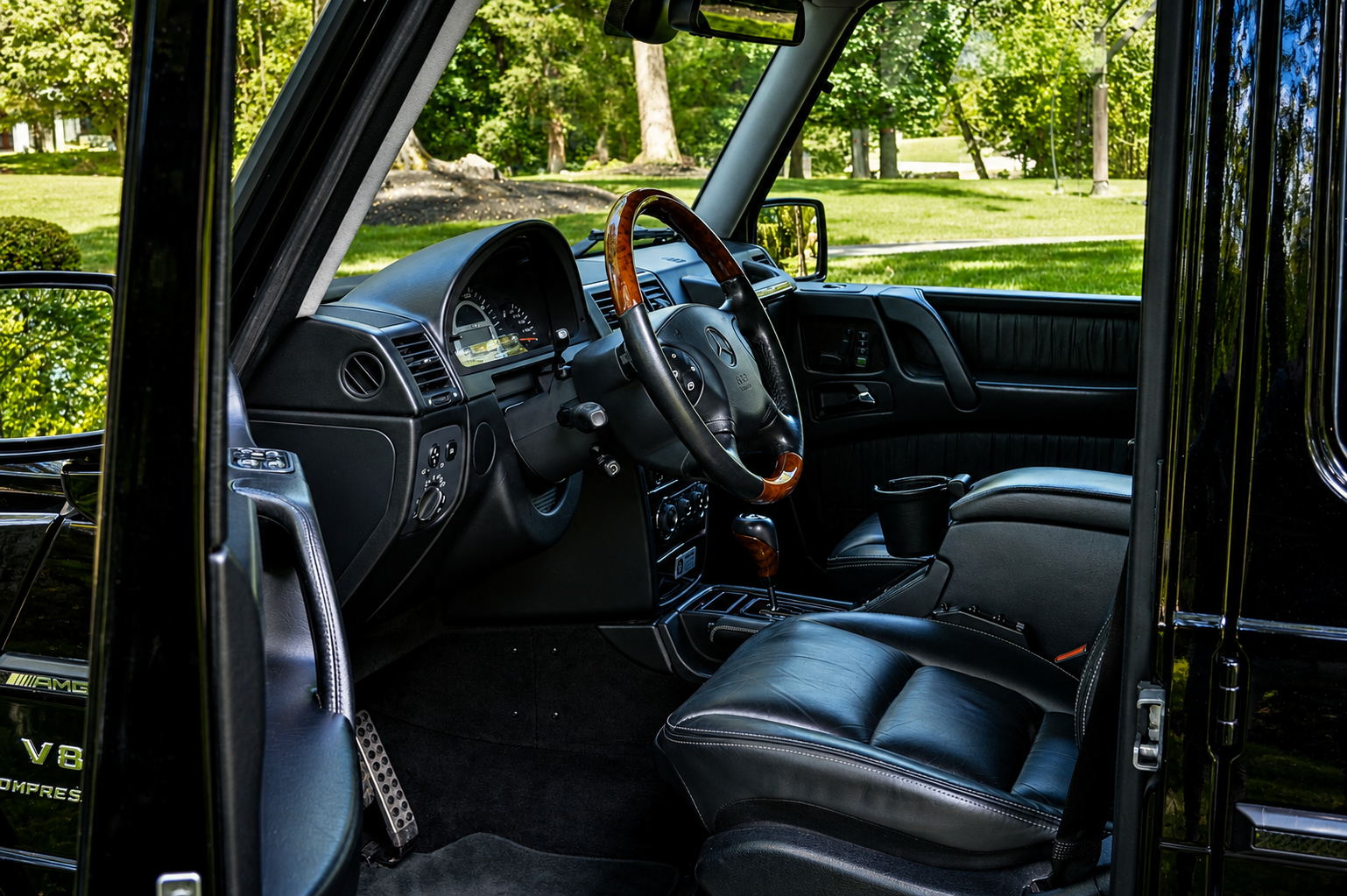 2007 Mercedes-Benz G55 AMG - 2007 Mercedes-Benz G55 AMG | 2-Owner | Extensive Records | Eastern Pennsylvania - Used - VIN WDCYR71E67X168104 - 194,000 Miles - 8 cyl - AWD - Automatic - SUV - Black - Newtown Square, PA 19073, United States