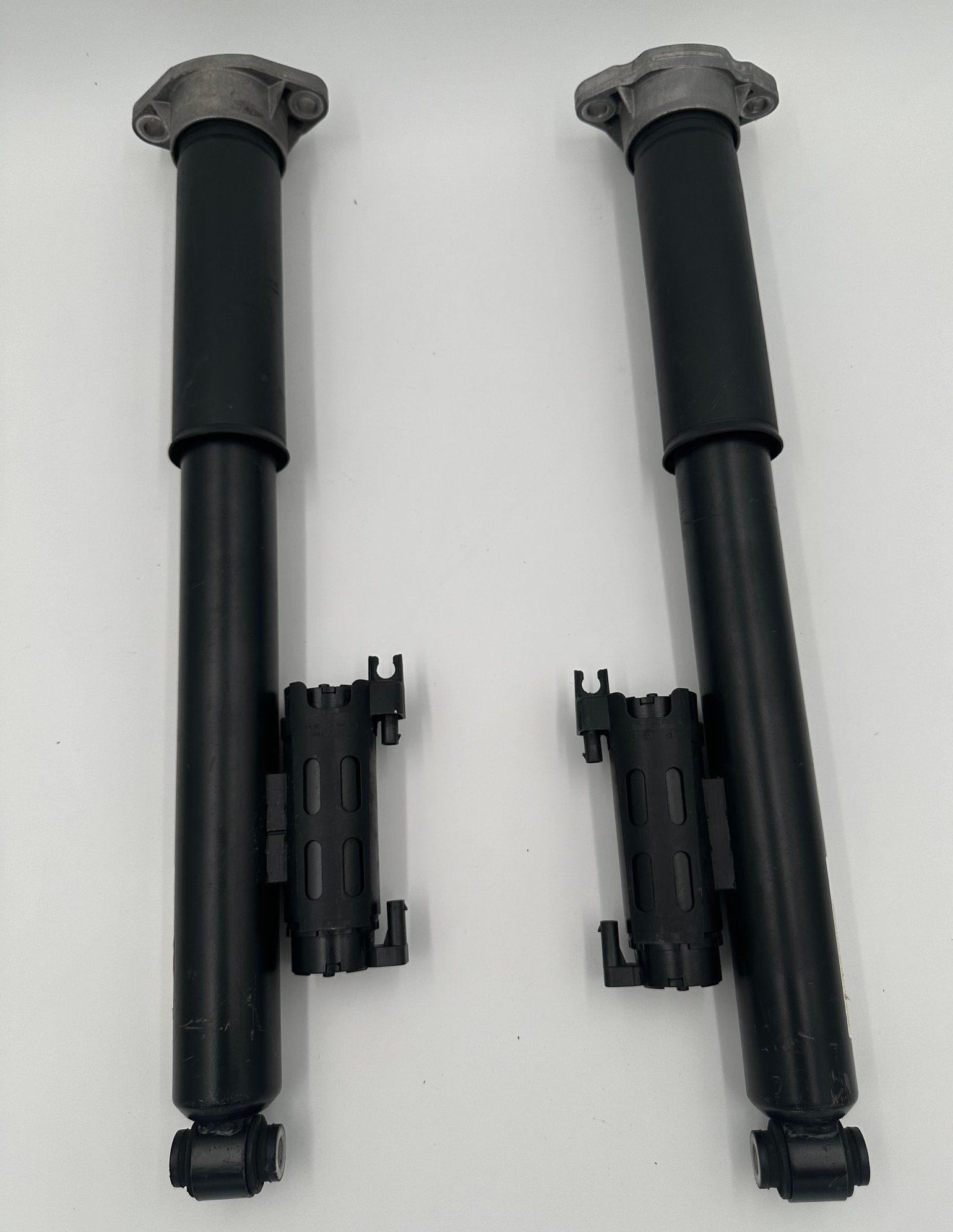 Steering/Suspension - Mercedes C63s 2015+ Rear Struts Coupe/Sedan A2053202300 - Used - 2015 to 2023 Mercedes-Benz C63 AMG S - Dallas, TX 75088, United States