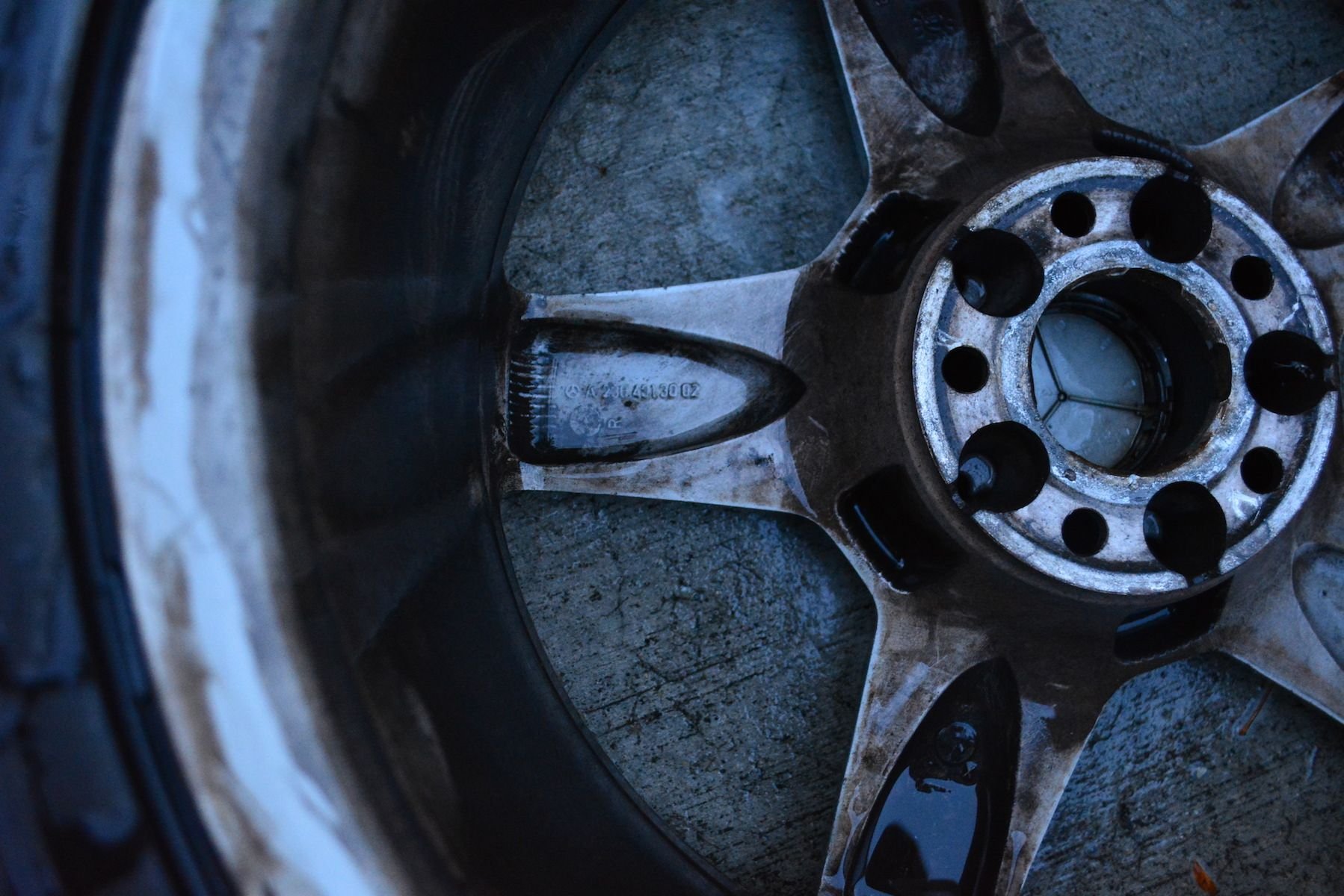 Wheels and Tires/Axles - Two sets (19" AMG III and 18" turbines) of R230 AMG wheels - Used - 2003 to 2008 Mercedes-Benz SL55 AMG - Milwaukee, WI 53202, United States