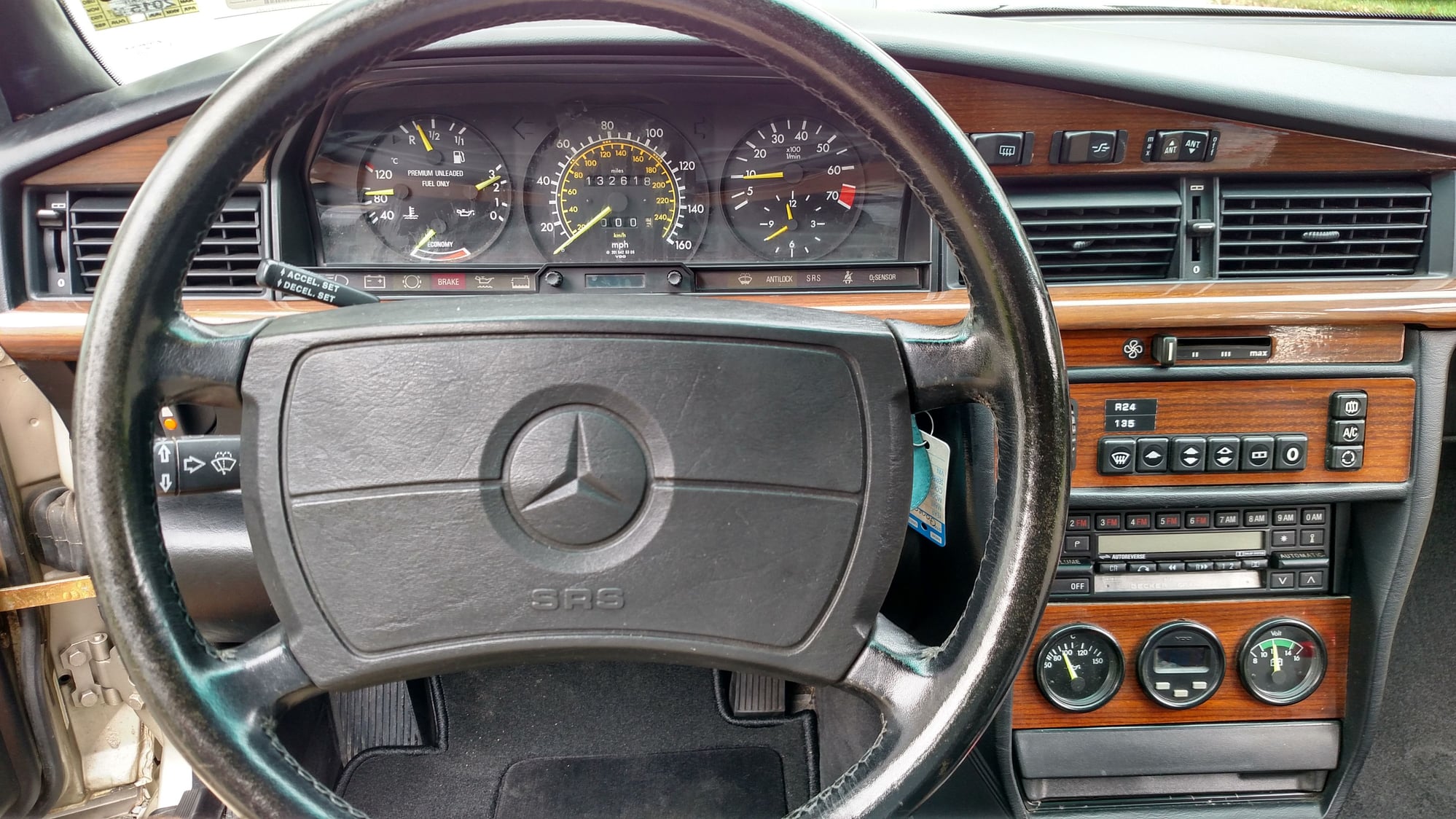 1987 Mercedes-Benz 190E - 1987 Mercedes 190E 2.3-16V - Cosworth - Used - VIN WDBDA34D8HF291352 - 132,000 Miles - 4 cyl - 2WD - Manual - Sedan - Gold - Torrington, CT 06790, United States