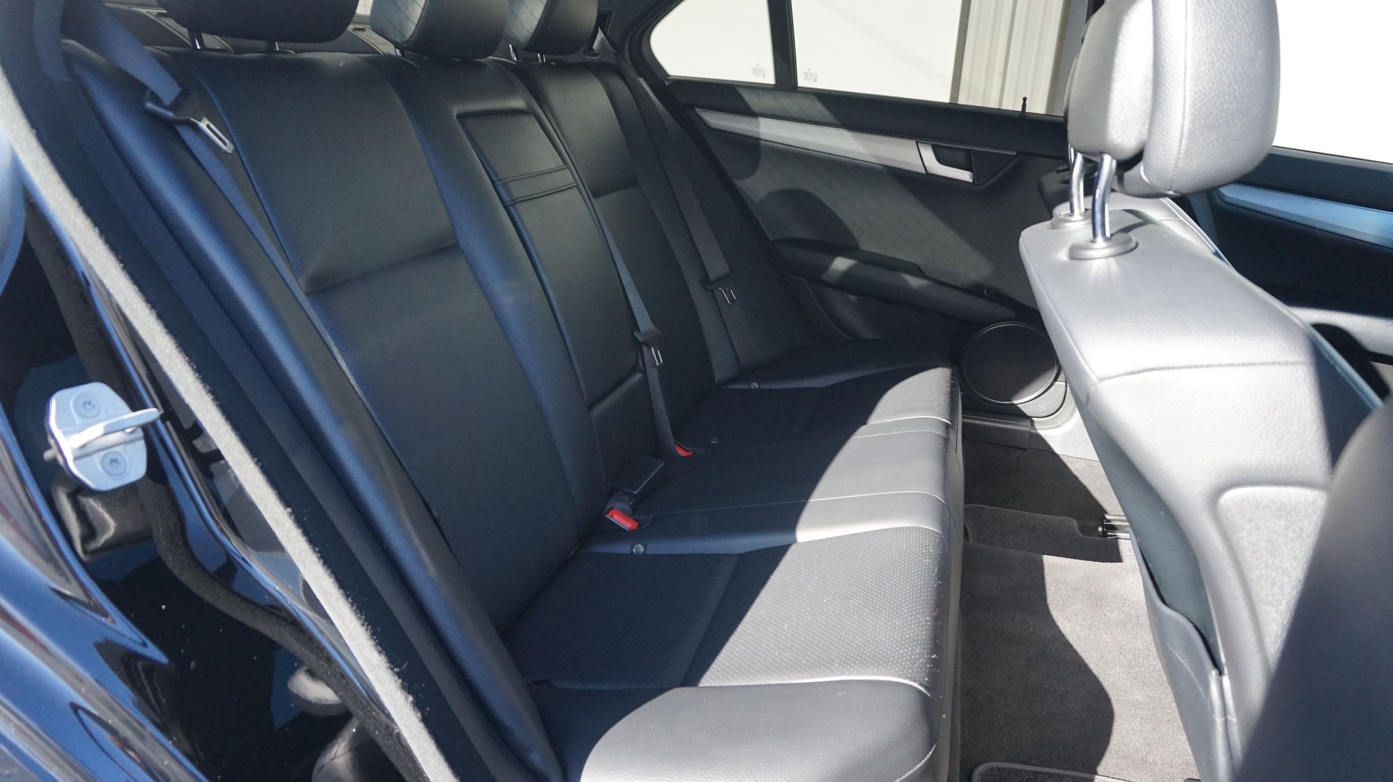 2013 Mercedes-Benz C250 - 2013 Mercedes-Benz C250 Sport - Used - VIN WDDGF4HB2DA809130 - 87,800 Miles - 4 cyl - 2WD - Automatic - Sedan - Black - Lubbock, TX 79423, United States