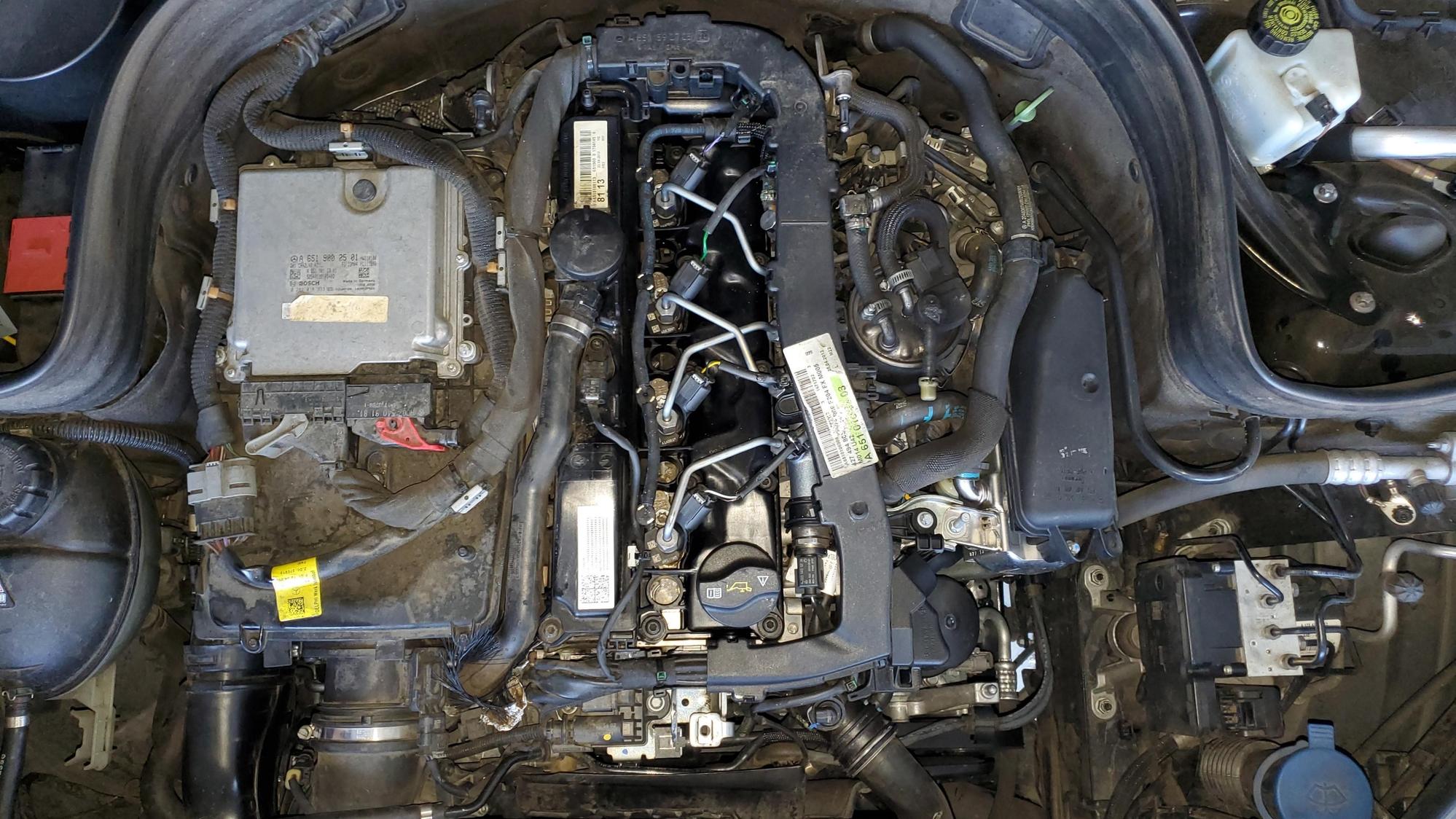 weird hissing noise and diesel smell in engine compartment MBWorld