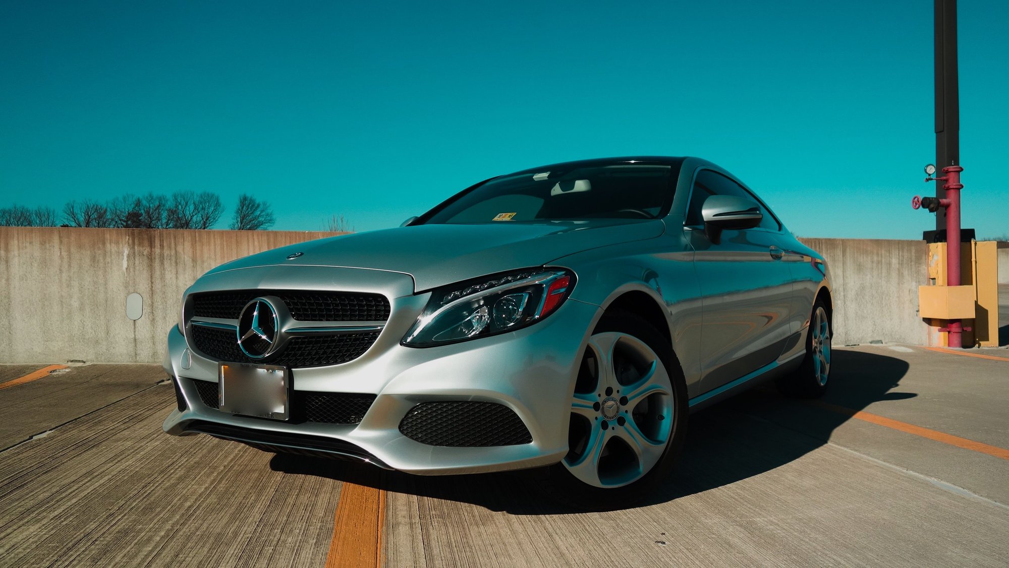 2017 Mercedes-Benz C300 - 2017 C300 4MATIC C-Class Coupe - Used - VIN WDDWJ4KB1HF336025 - 26,046 Miles - 4 cyl - AWD - Automatic - Coupe - Silver - Fairfax, VA 22031, United States