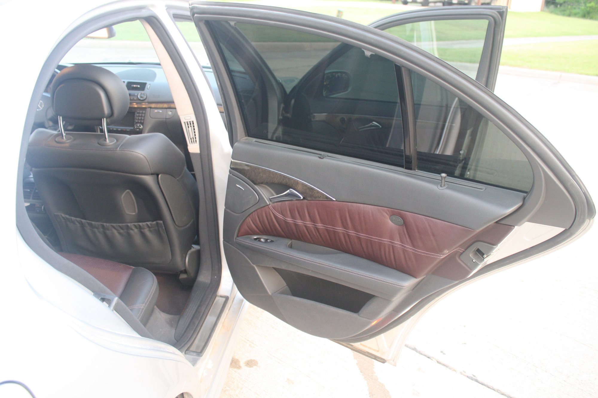 2005 Mercedes-Benz E55 AMG - 2005 E55 AMG in Dallas area - Used - VIN WDBUF76J35A709563 - 91,000 Miles - 8 cyl - 2WD - Automatic - Sedan - Silver - Nevada, TX 75173, United States