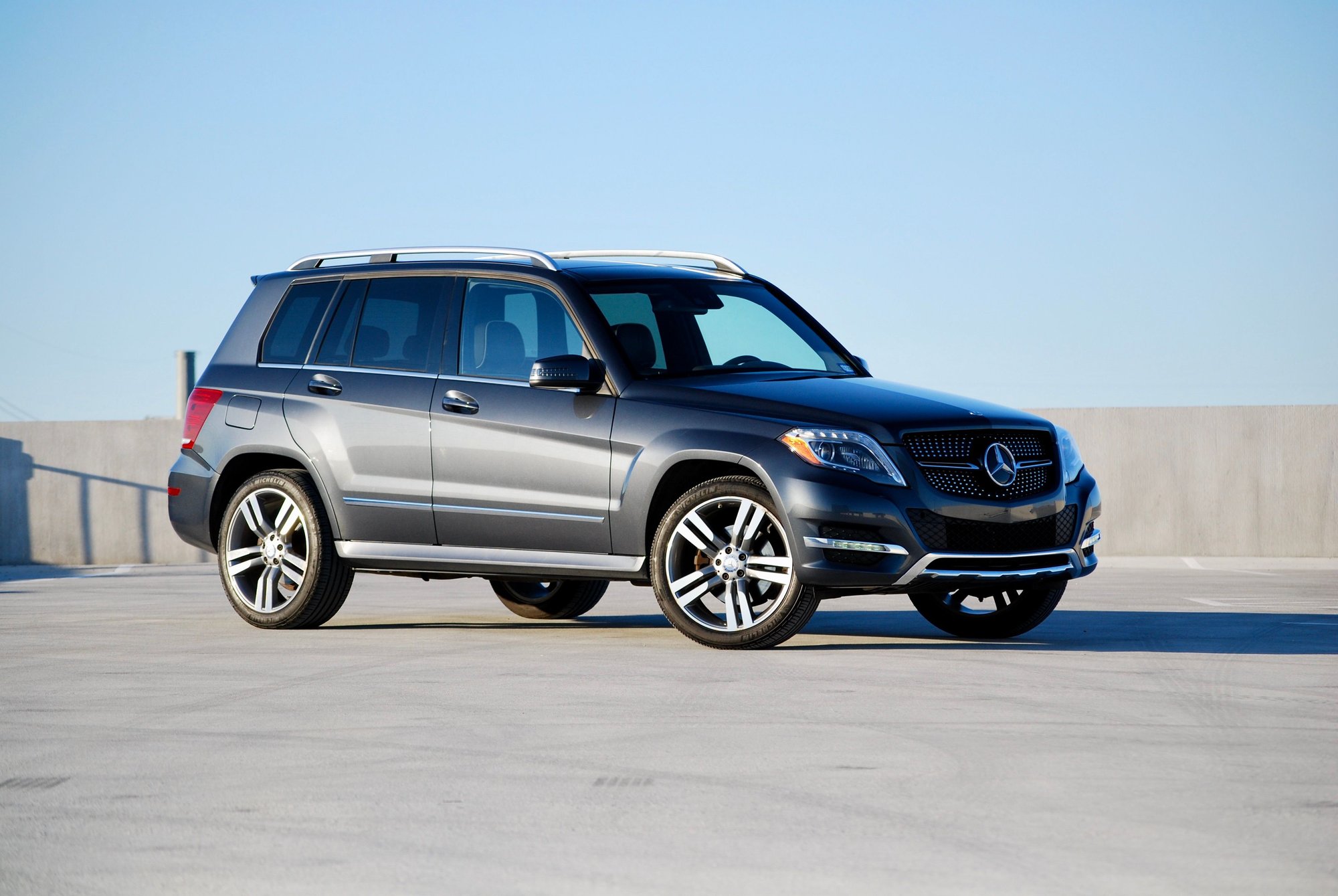 2014 Mercedes-Benz GLK350 - 2014 Mercedes GLK350 4MATIC - LOADED!!! - Used - VIN WDCGG8JB7EG255245 - 78,300 Miles - 6 cyl - AWD - Automatic - SUV - Gray - Dallas, TX 75013, United States