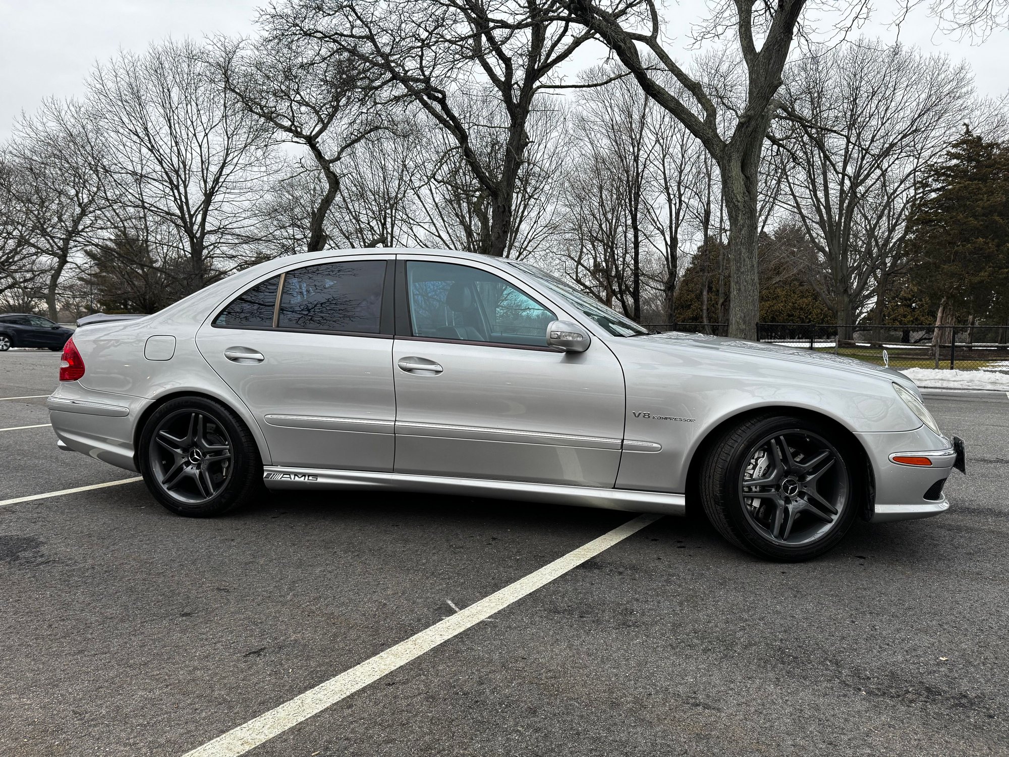 2005 Mercedes-Benz E55 AMG - BEAUTIFUL, WELL-MAINTAINED LOW MILEAGE MECHANIC OWNED - Used - VIN WDBUF76J05A715255 - 92,500 Miles - 8 cyl - 2WD - Automatic - Sedan - Silver - Westbury, NY 11590, United States