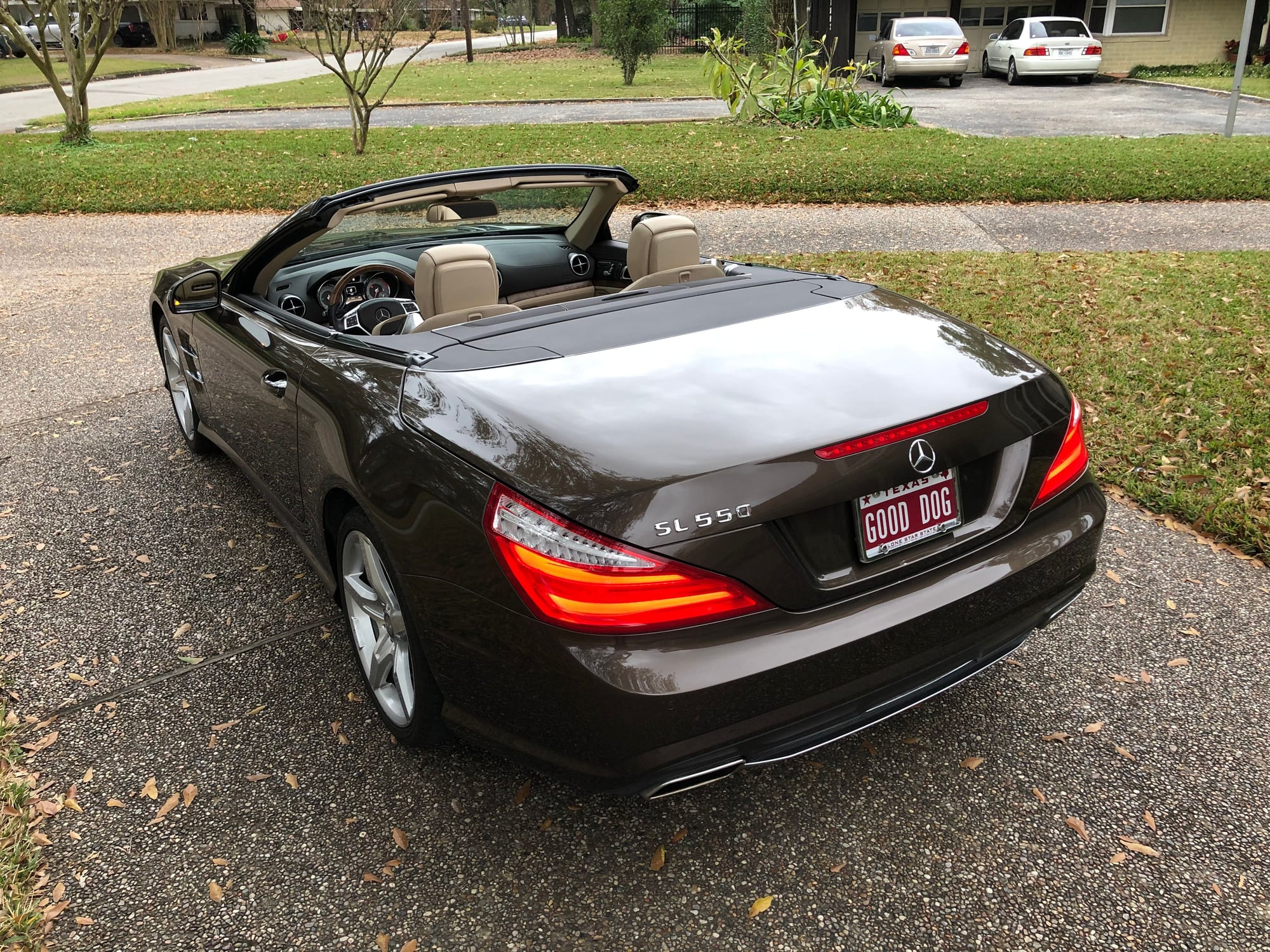 2013 Mercedes-Benz SL550 - 2013 SL550 with CPO warranty, very low miles, loaded with options, rare color combo - Used - VIN WDDJK7DA7DF016702 - 13,700 Miles - 8 cyl - 2WD - Automatic - Convertible - Brown - Houston, TX 77008, United States