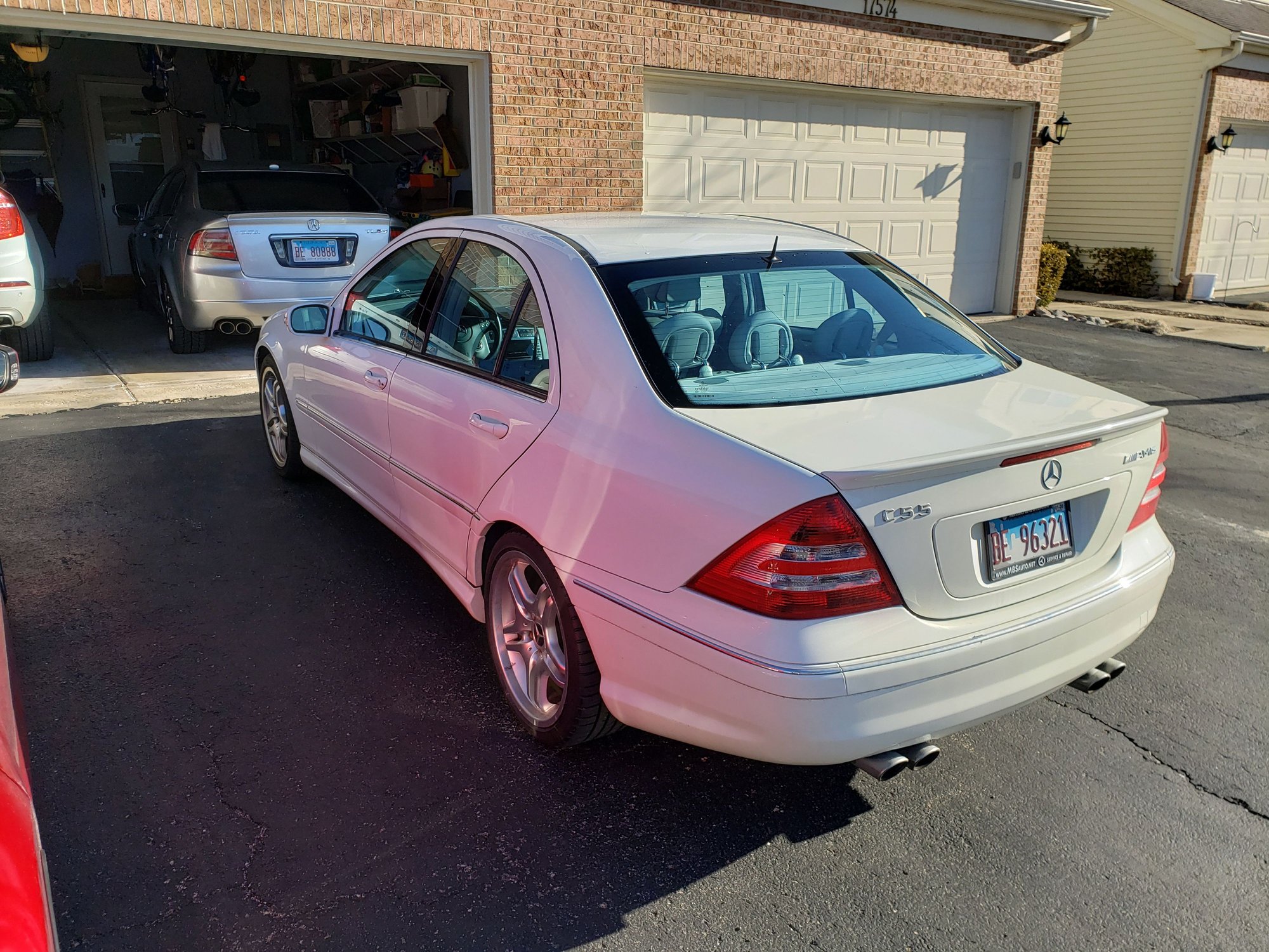 2005 Mercedes-Benz C55 AMG - Mercedes Benz c55 amg - Used - VIN Wdbrf76j55f621462 - 52,000 Miles - 8 cyl - 2WD - Automatic - Sedan - White - Lockport, IL 60441, United States