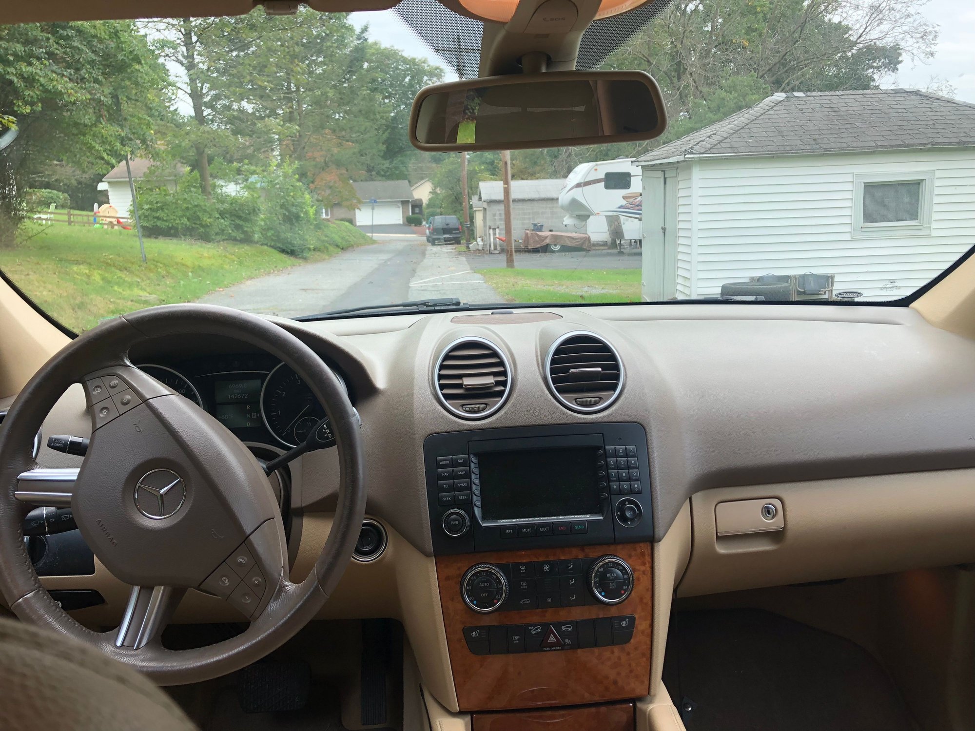 2008 Mercedes-Benz ML350 - BEAUTIFUL 2008 MERCEDES BENZ ML 350 - Used - VIN 4JGBB86E18A349061 - 136,762 Miles - 6 cyl - AWD - Automatic - SUV - White - Reading, PA 19540, United States