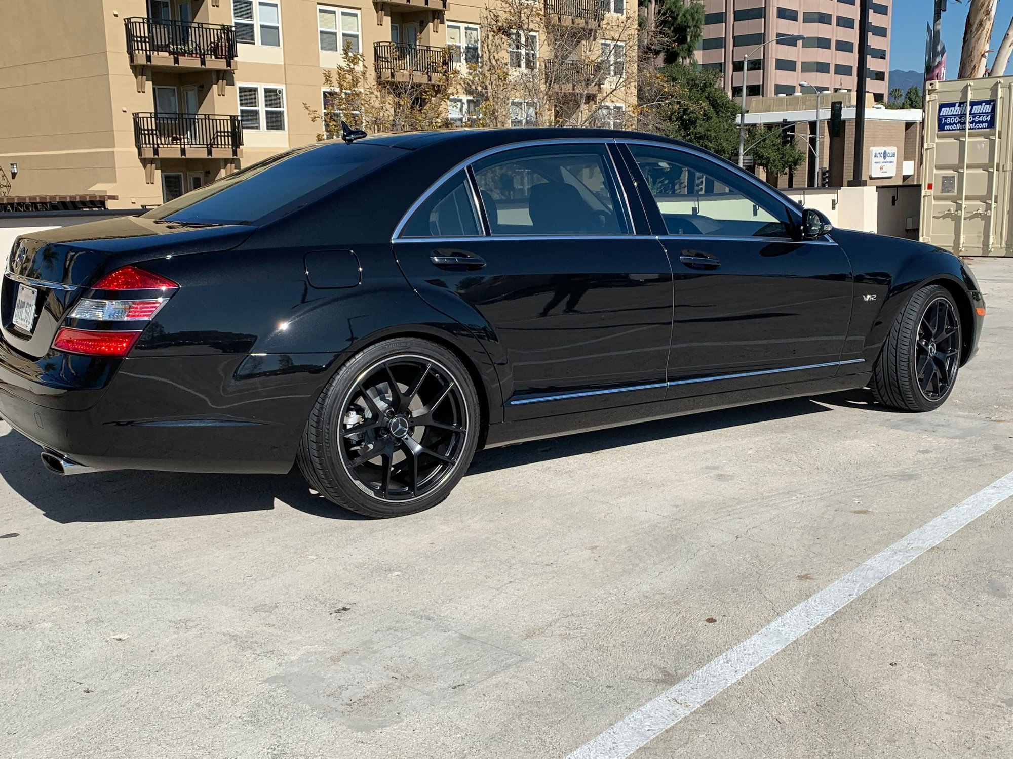 2007 Mercedes-Benz S600 - 2007 S600 V12 excellent condition! - Used - VIN WDDNG76X87A088871 - 95,750 Miles - 12 cyl - 2WD - Automatic - Sedan - Black - Pasadena, CA 91105, United States