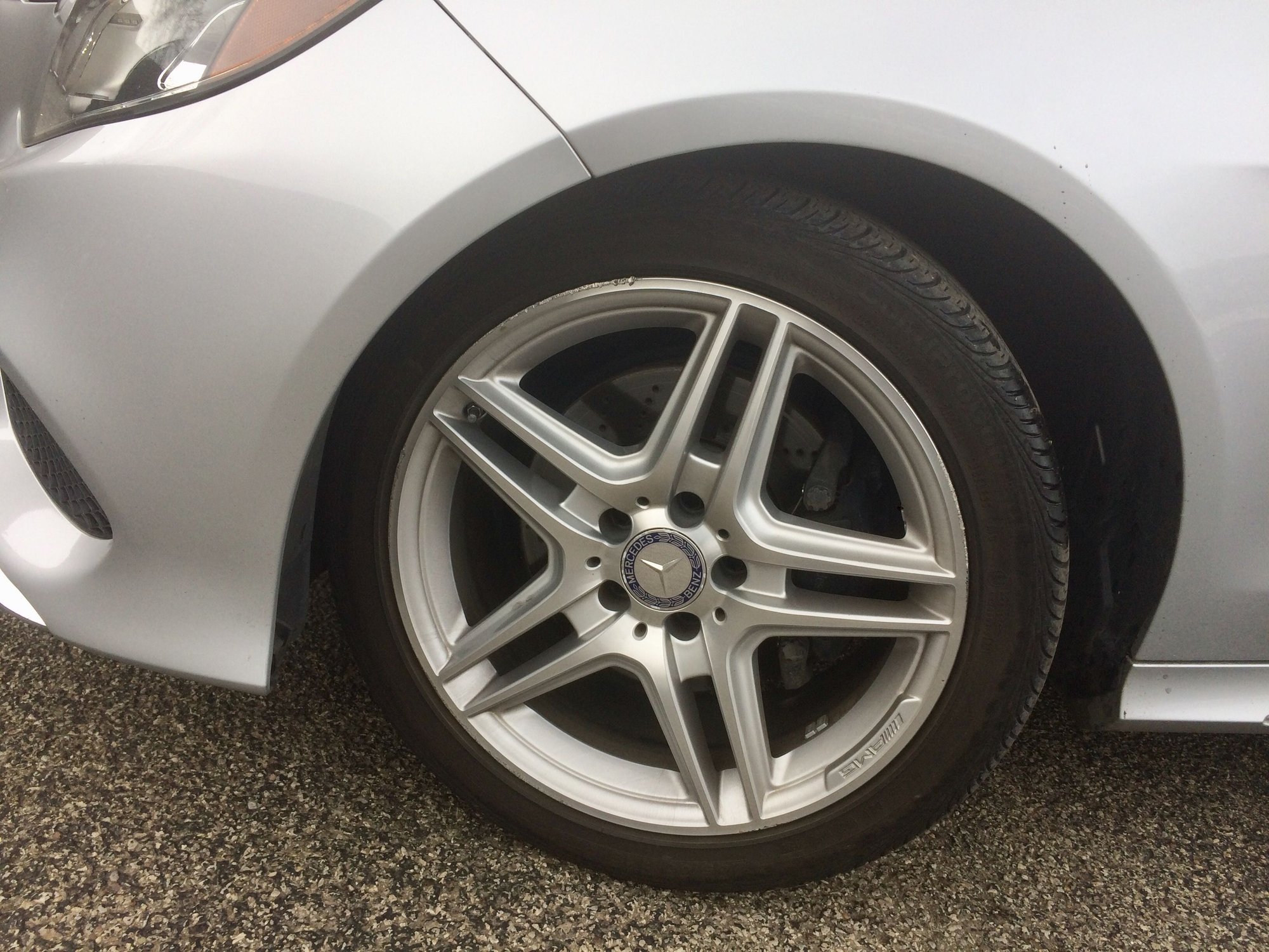 2014 Mercedes-Benz E350 - 2014 Mercedes- Benz E 350 4Matic for sale - Used - VIN WDDHF8JB4EA820427 - 36,033 Miles - 6 cyl - 4WD - Automatic - Sedan - Silver - Huntington, WV 25701, United States