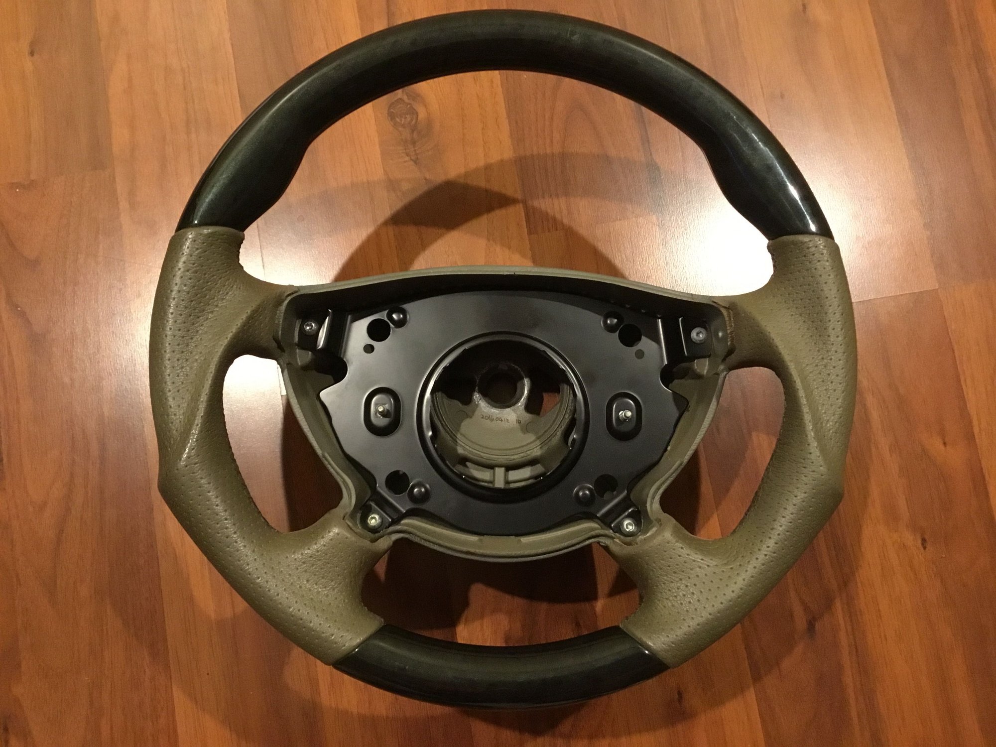 2004 Mercedes-Benz E500 - Steering wheel, leather + bird’s eye maple wood - Steering/Suspension - $200 - Dartmouth, MA 02747, United States