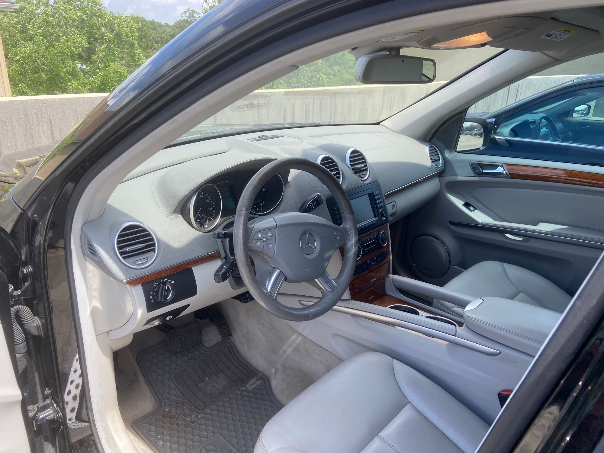 2008 Mercedes-Benz GL320 - Mercedes Gl320 cdi - Used - VIN 4jgbf22ex8a324196 - 200,100 Miles - 6 cyl - AWD - Automatic - SUV - Black - Baton Rouge, LA 70806, United States