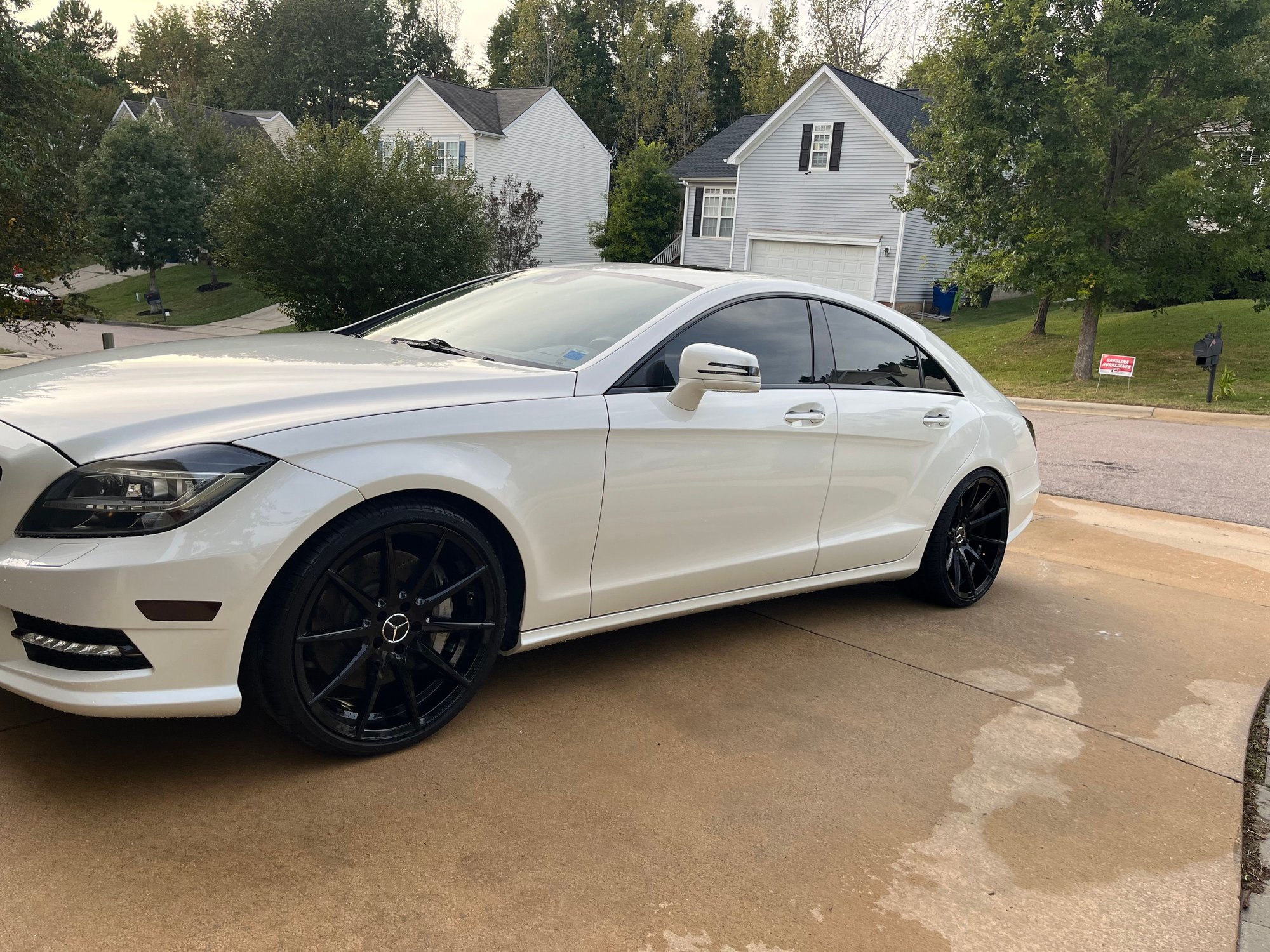 2012 Mercedes-Benz CLS550 - 2012 Diamond white CLS550 4matic stage one tuned - Used - VIN WDDLJ9BB0CA050060 - 73,000 Miles - 8 cyl - AWD - Automatic - Sedan - White - Raleigh, NC 27614, United States