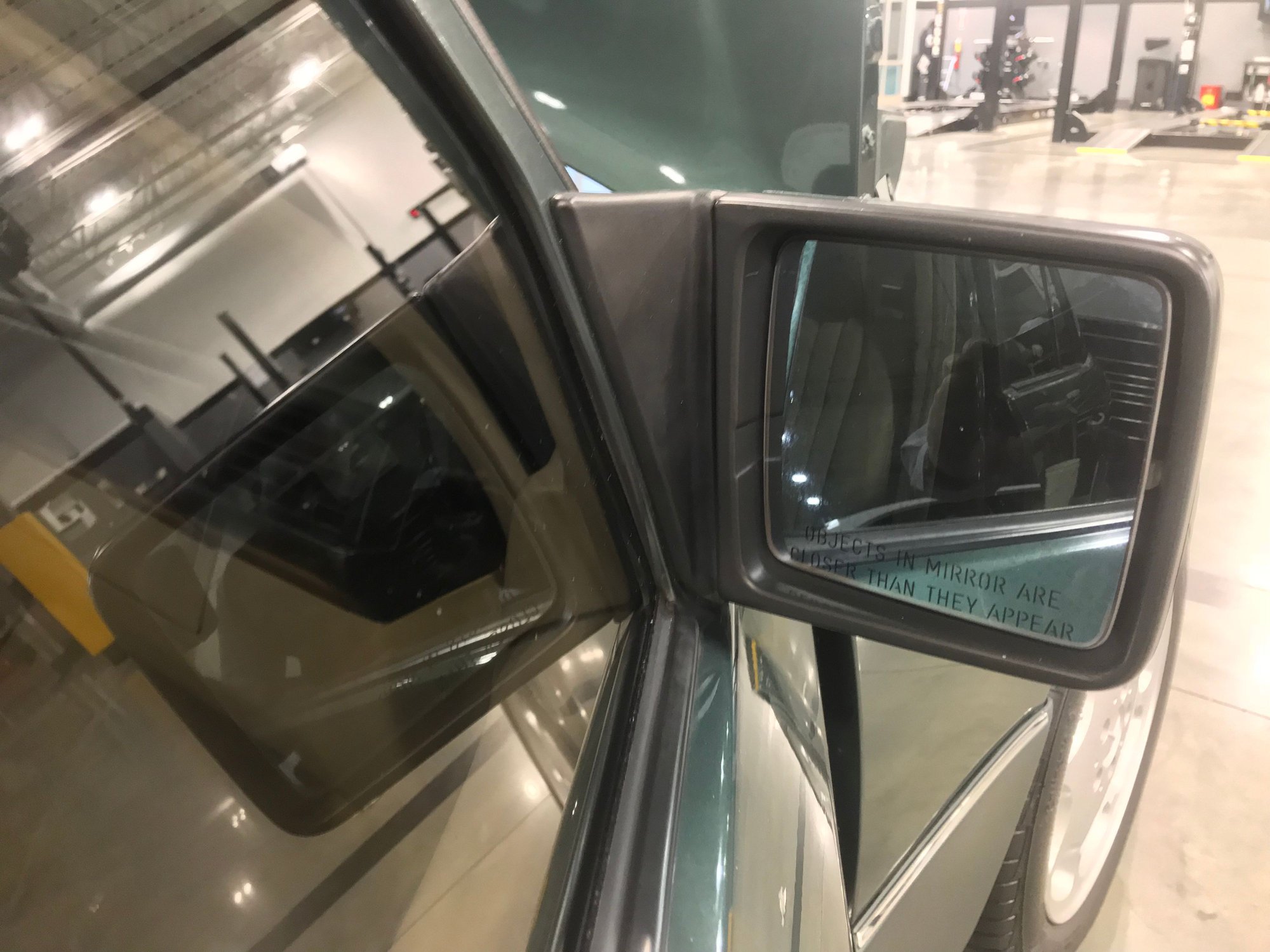 1995 Mercedes-Benz E300 - 1995 Mercedes-Benz E300 Diesel (Garage kept, dealership serviced, adult owned) - Used - VIN WDBEB31E6SC157429 - 239,801 Miles - 6 cyl - 2WD - Automatic - Sedan - Other - Manassas Park, VA 20111, United States